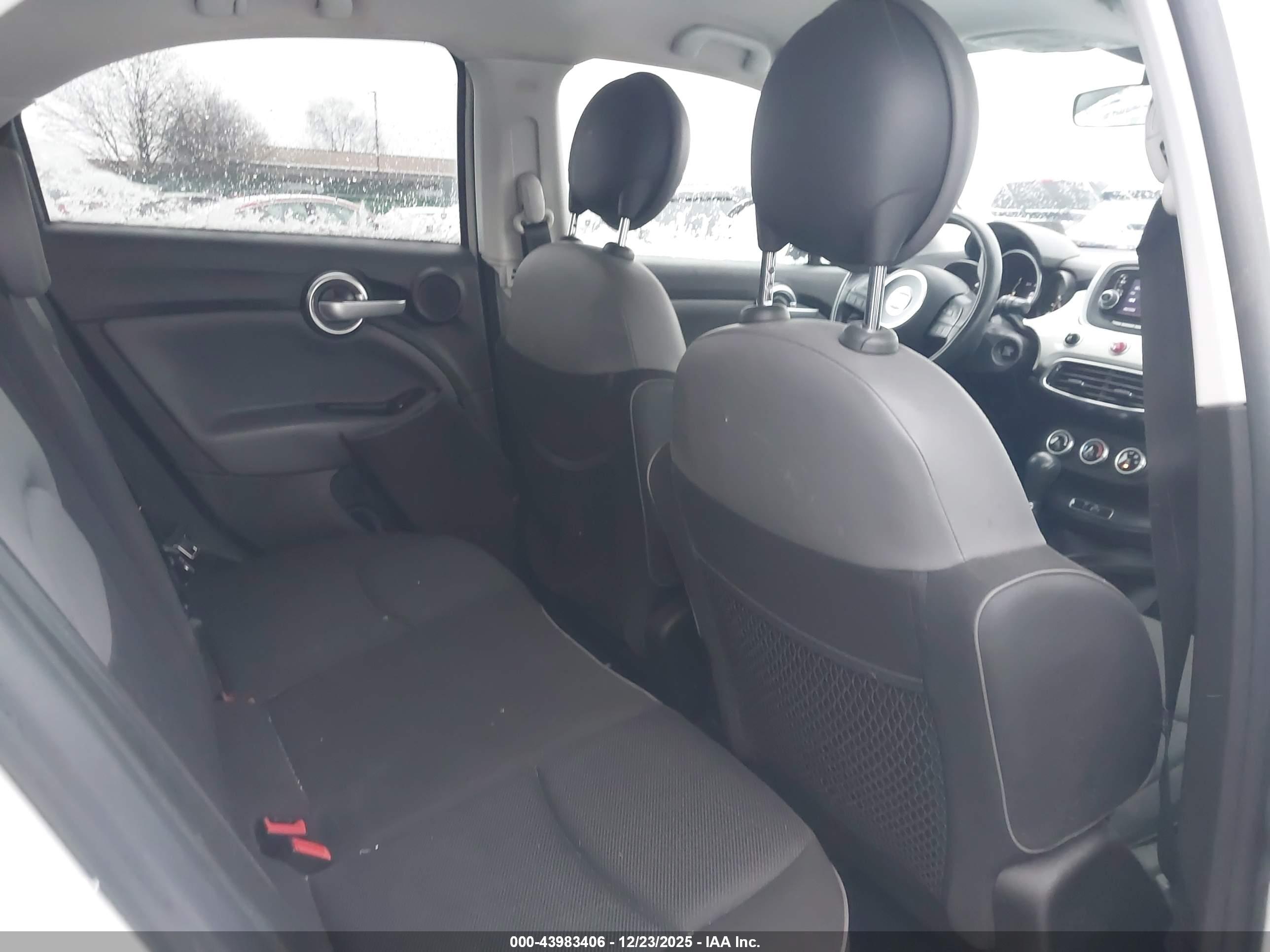 FIAT 500X image 8