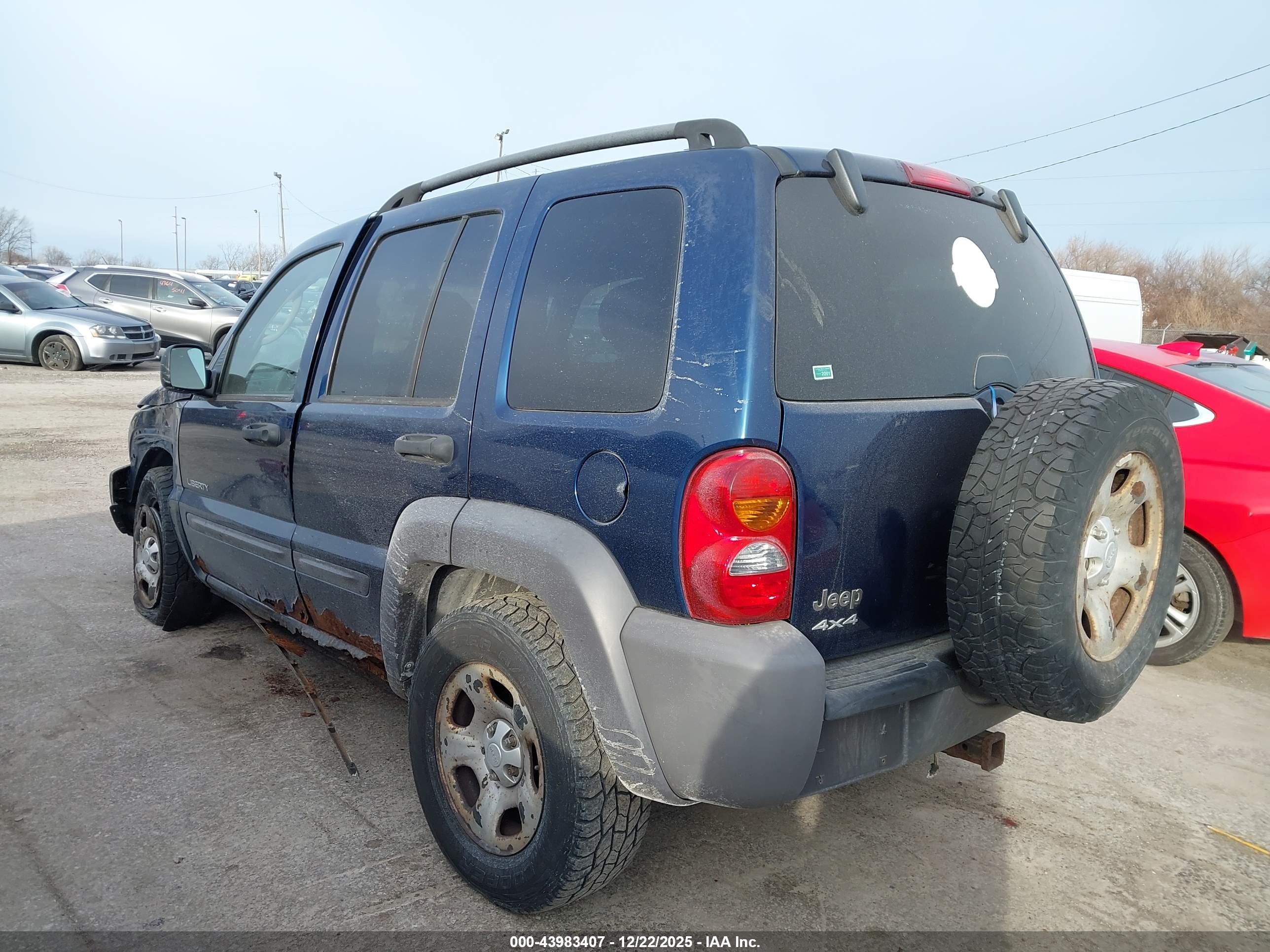 JEEP LIBERTY image 3