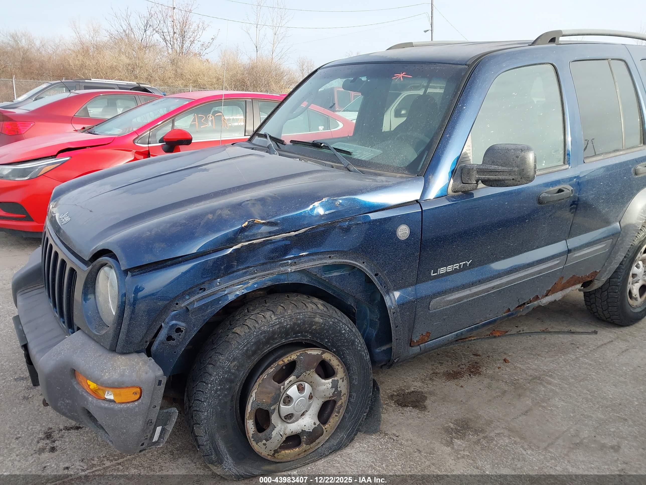 JEEP LIBERTY image 6