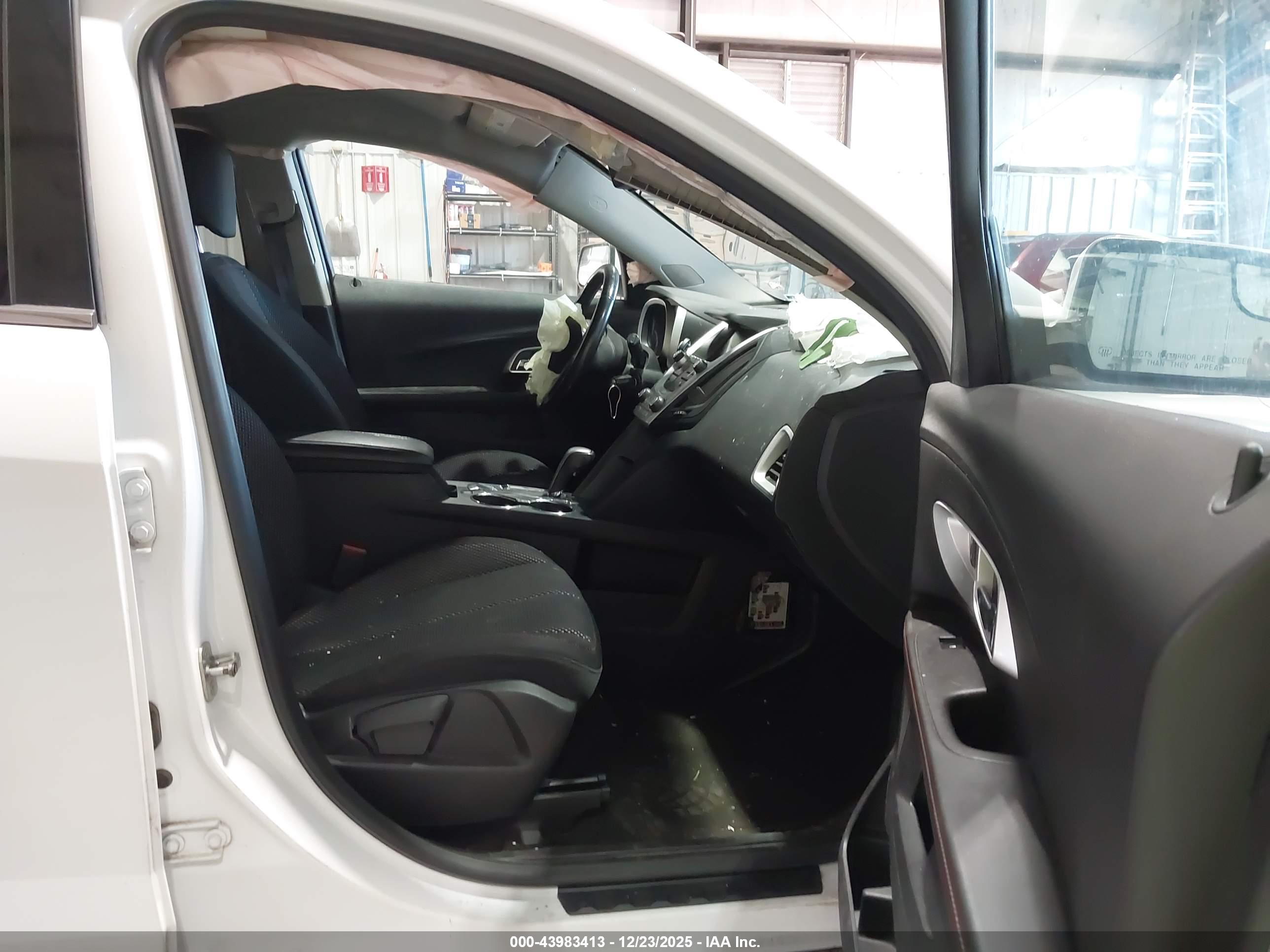 CHEVROLET EQUINOX image 5