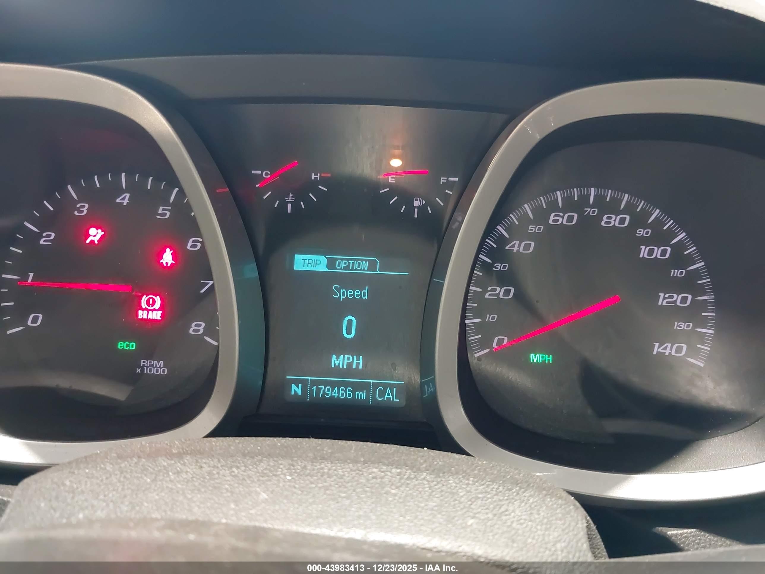CHEVROLET EQUINOX image 7