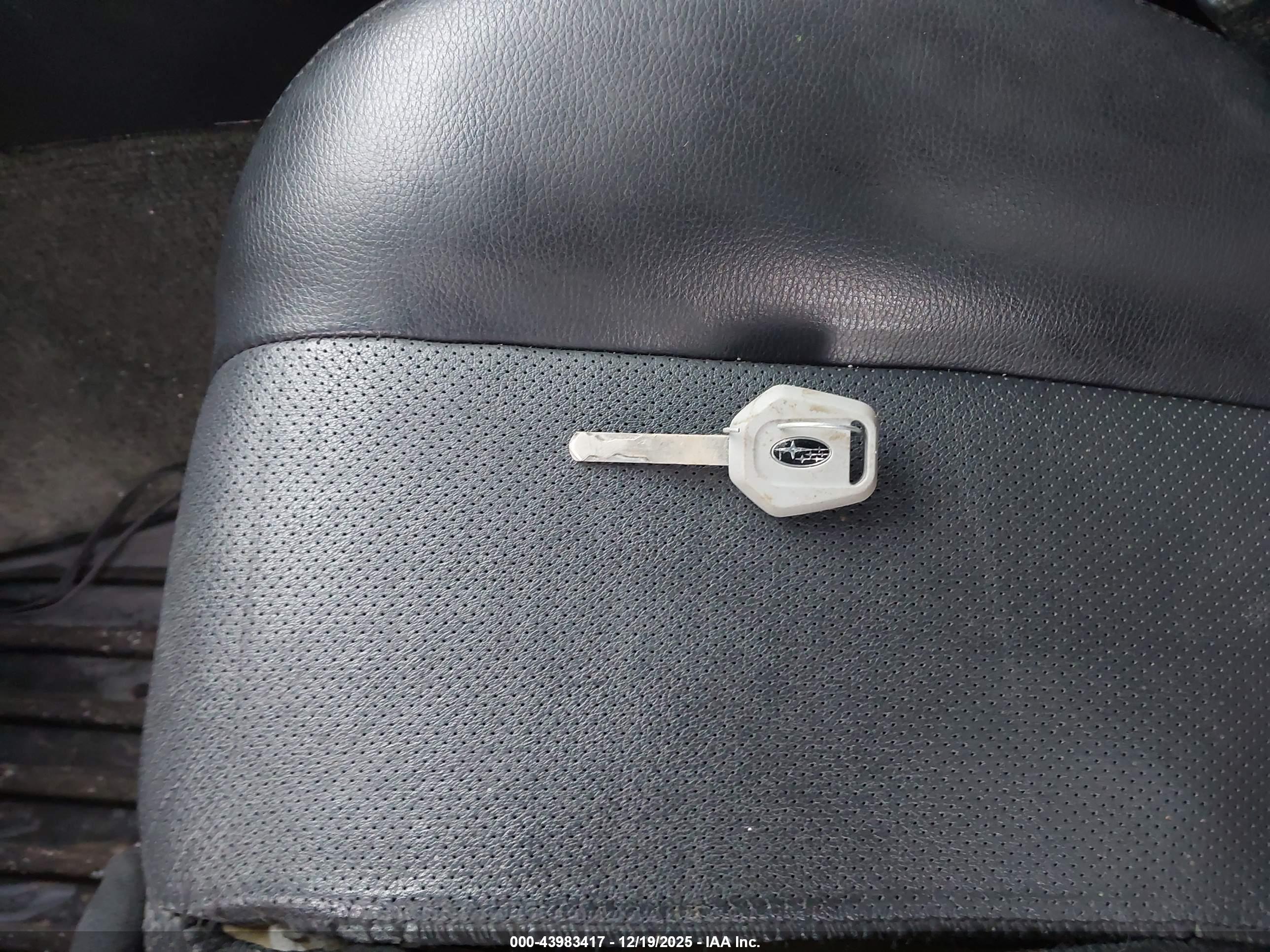SUBARU LEGACY image 11