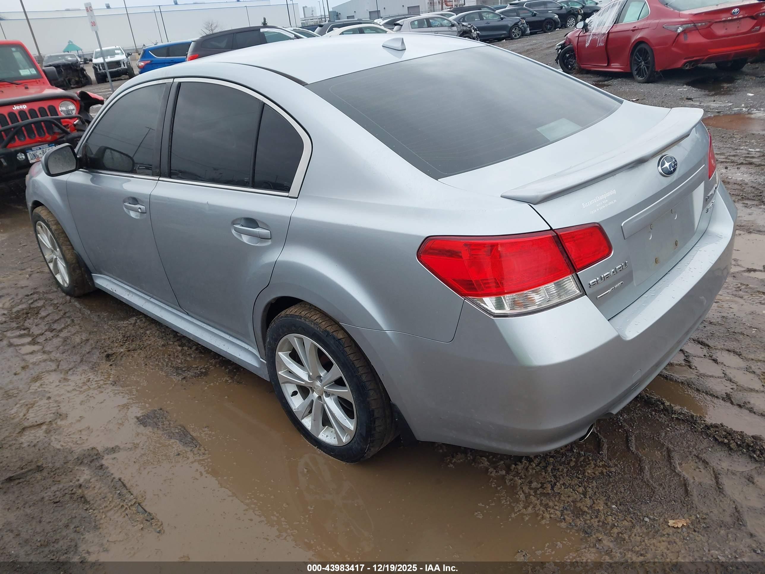 SUBARU LEGACY image 3