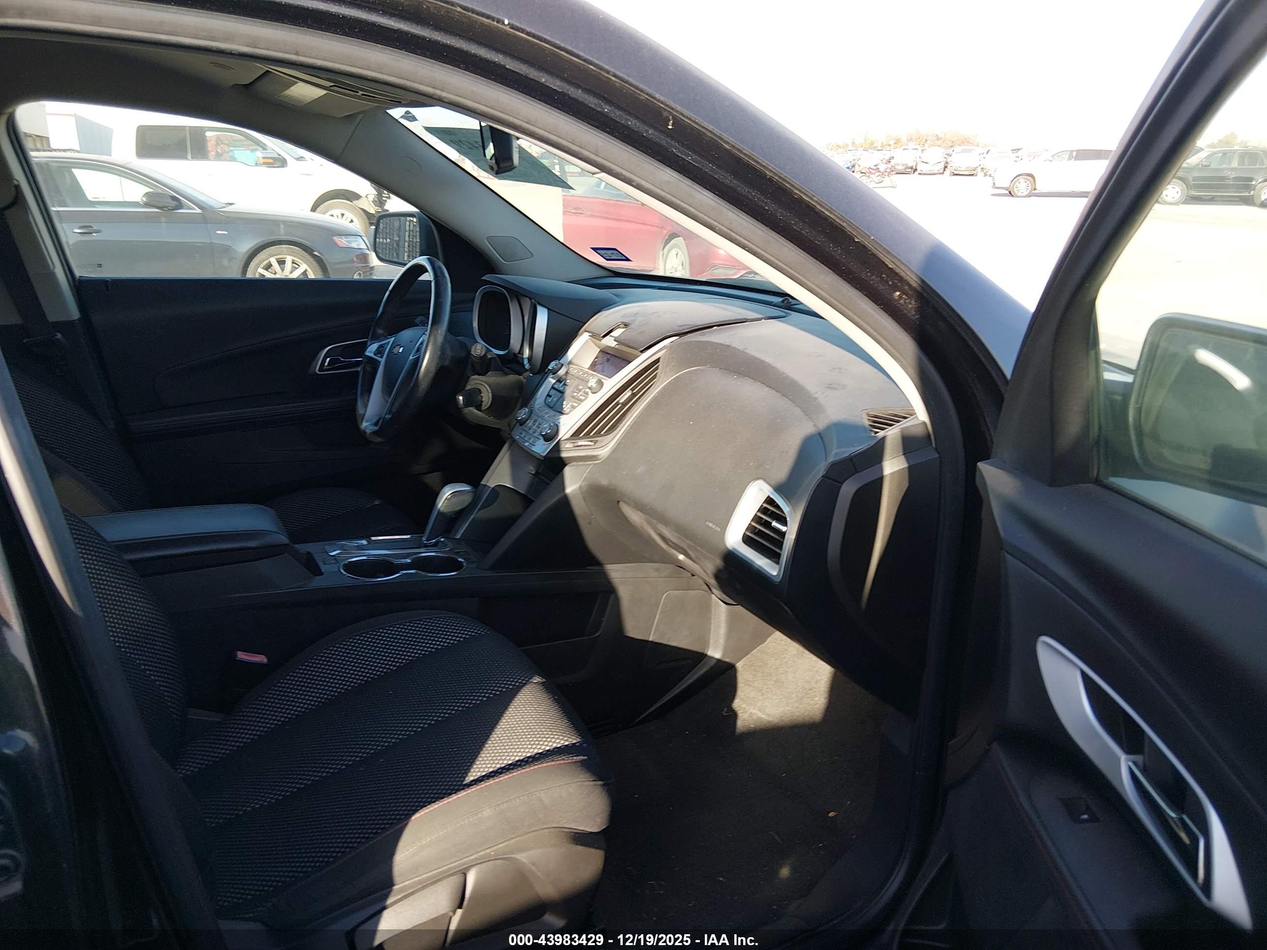 CHEVROLET EQUINOX image 5