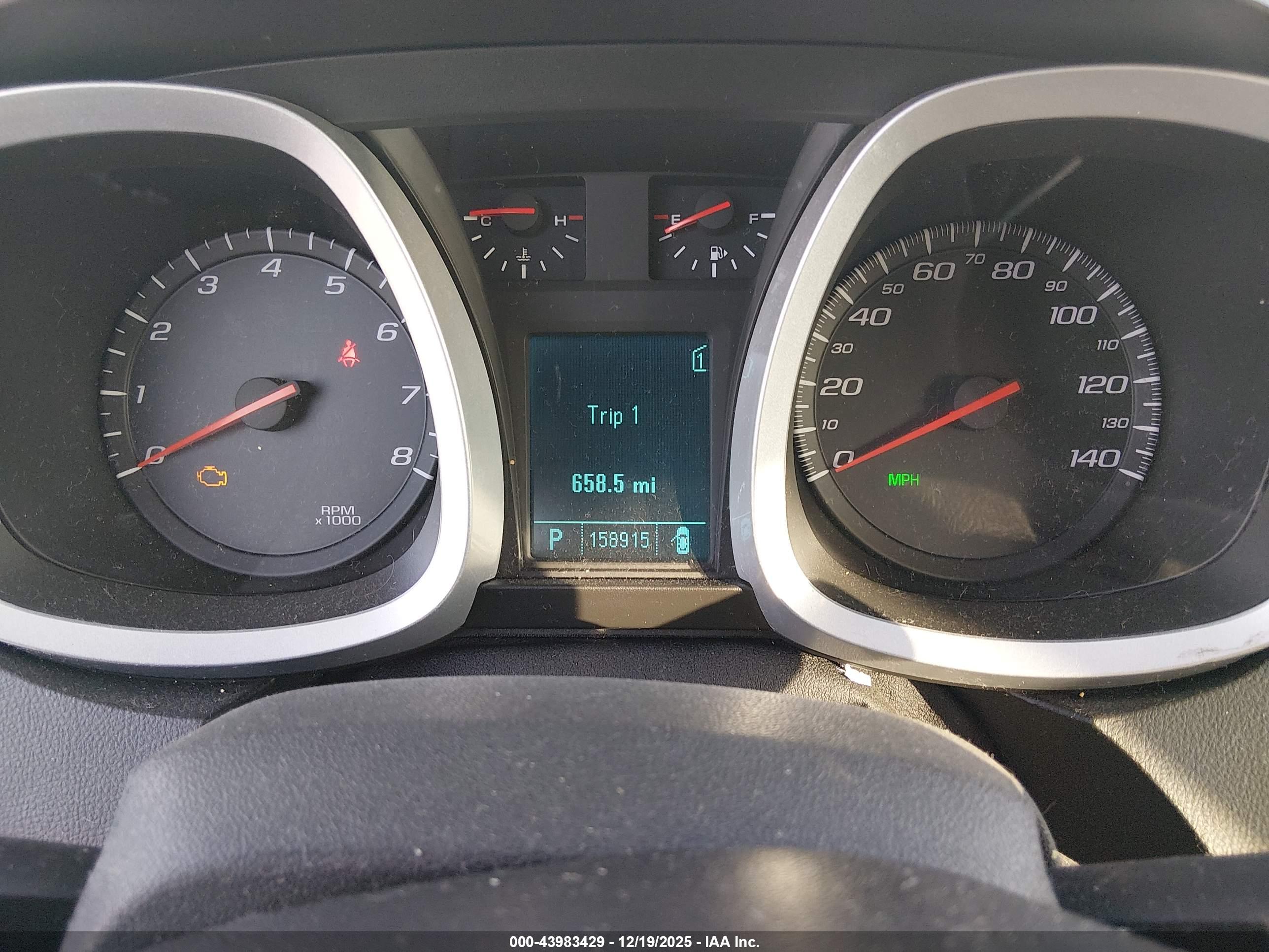 CHEVROLET EQUINOX image 7