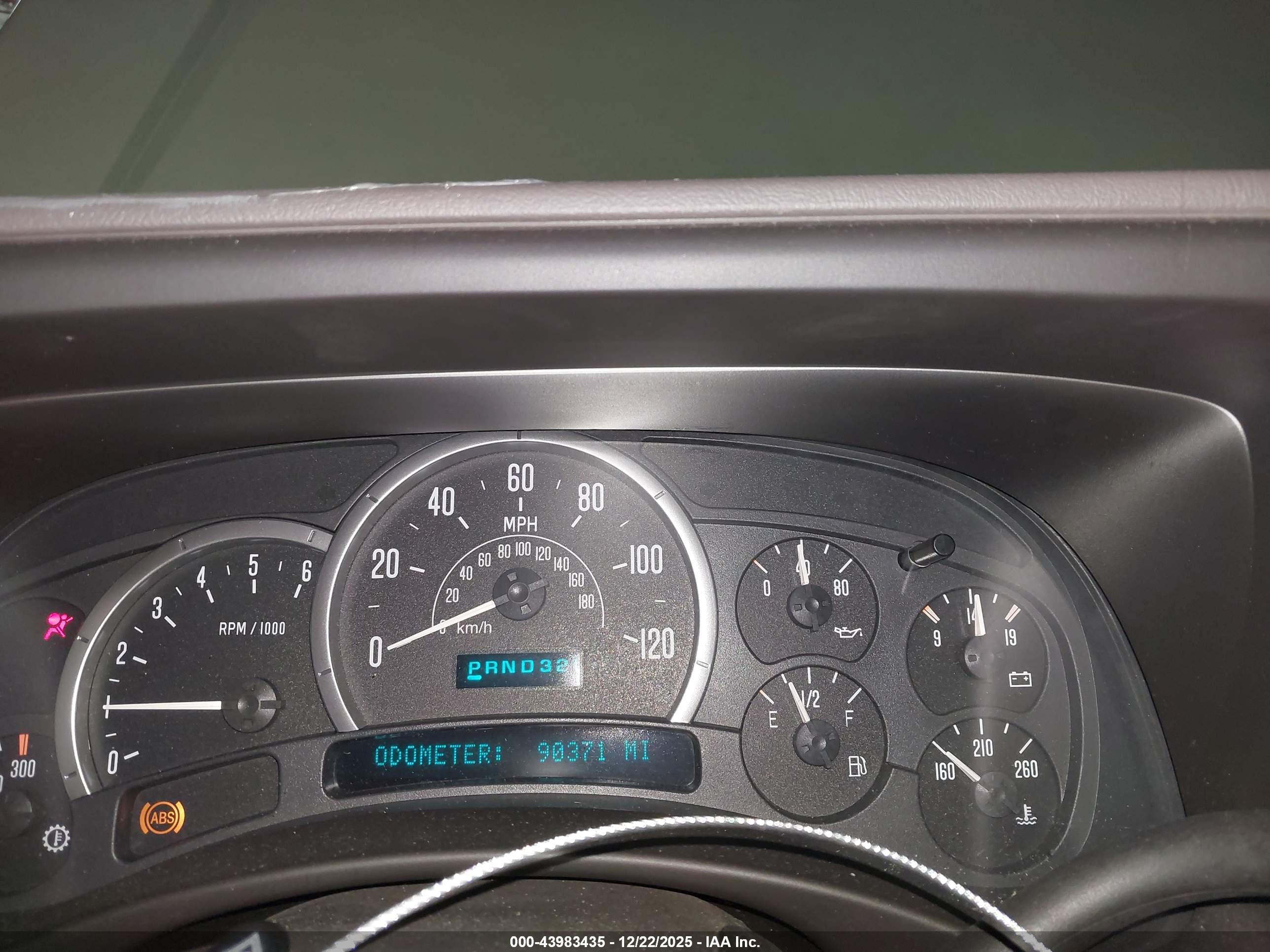 CADILLAC ESCALADE image 7