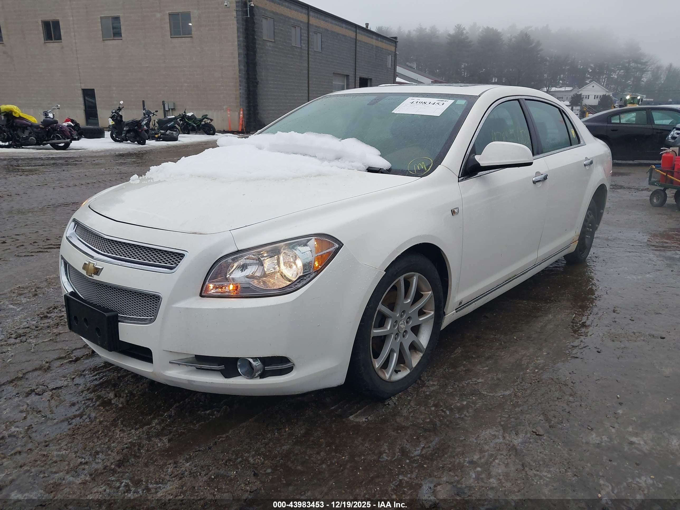 CHEVROLET MALIBU image 2