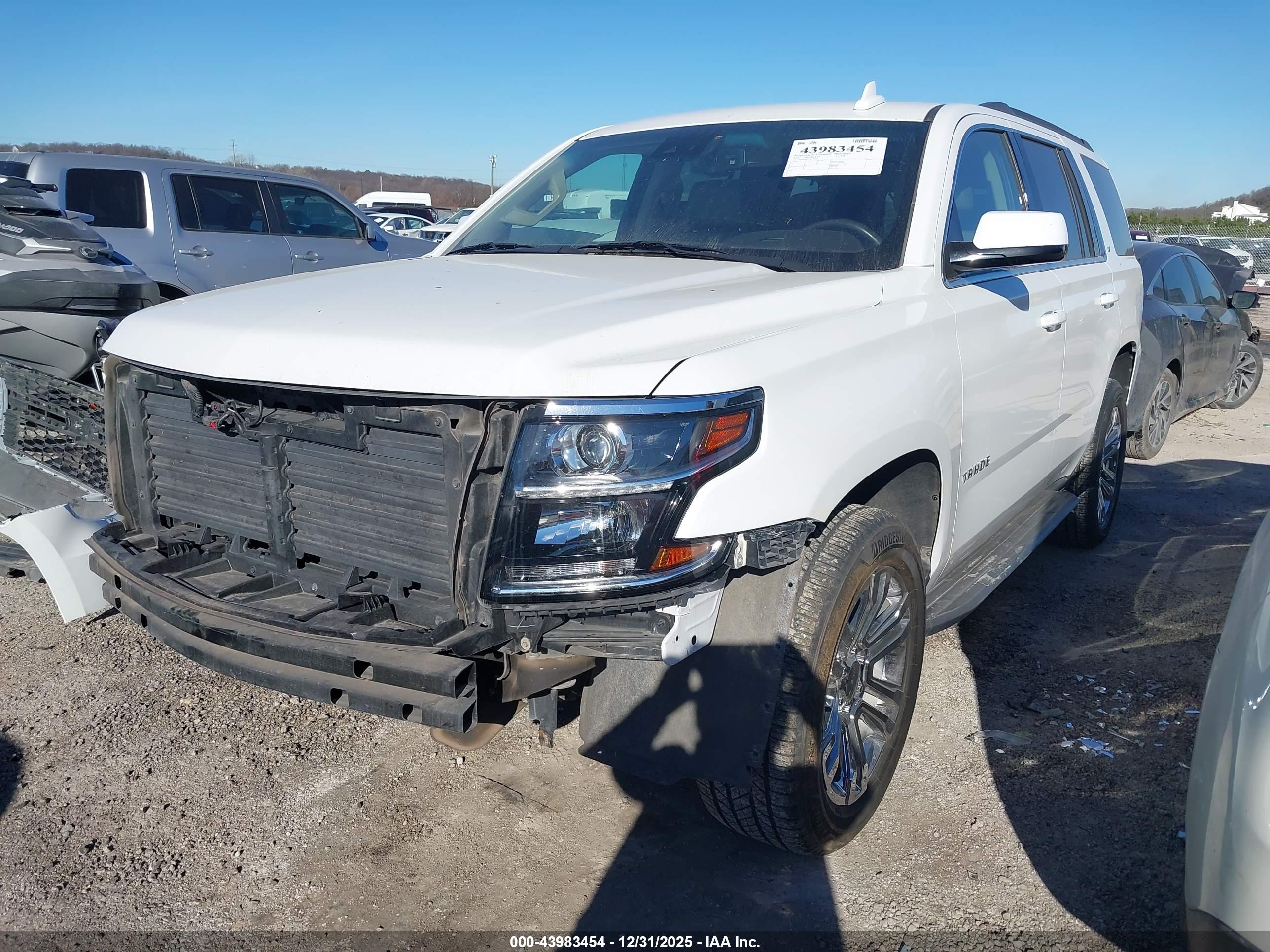 CHEVROLET TAHOE image 2