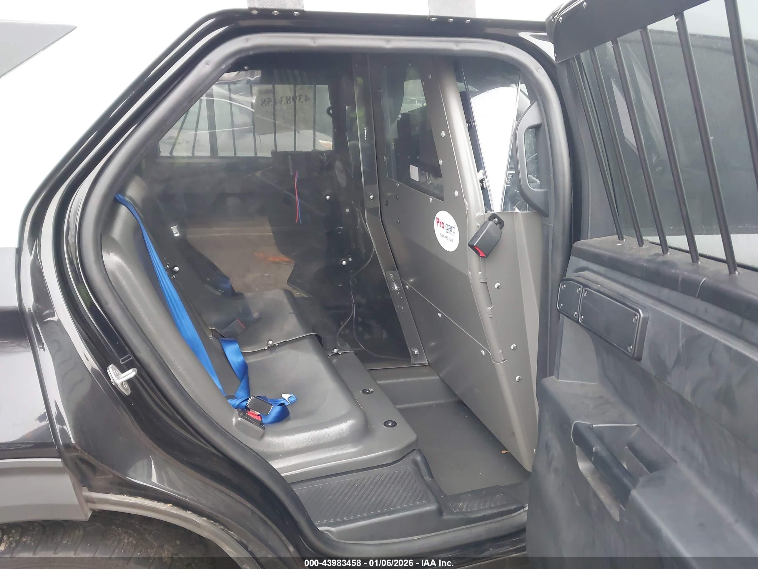 FORD POLICE image 8