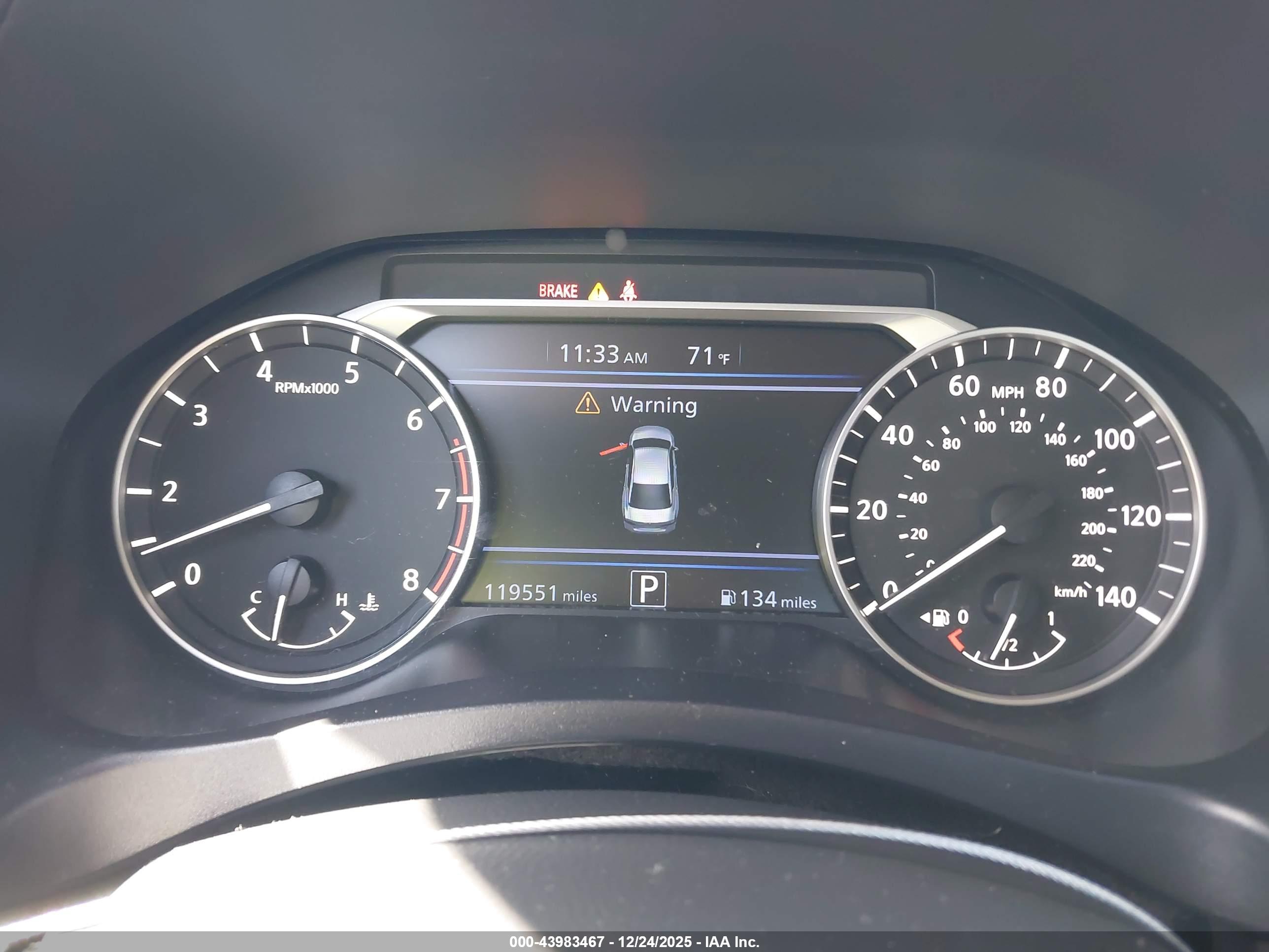 NISSAN ALTIMA image 7