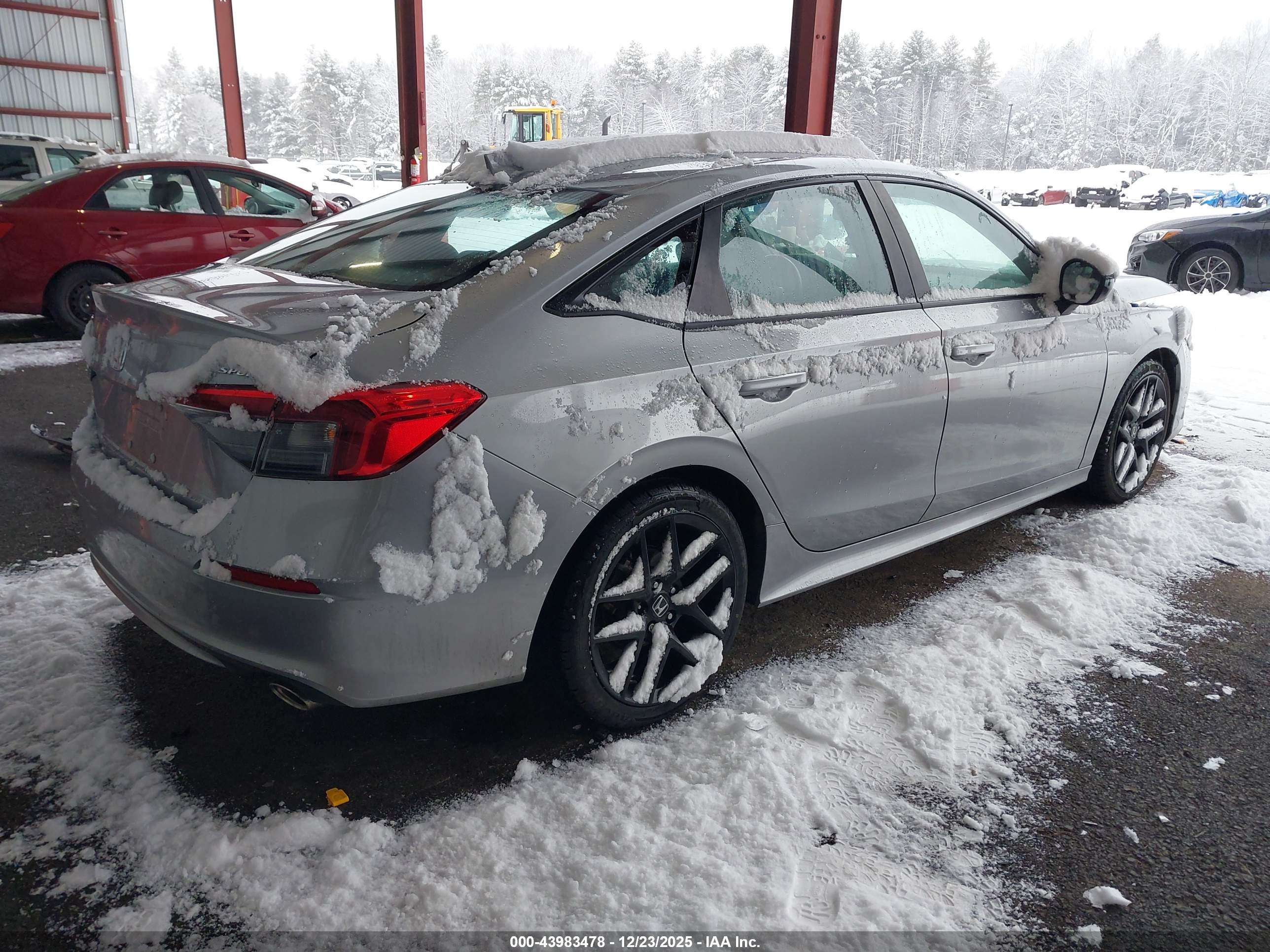 HONDA CIVIC image 4