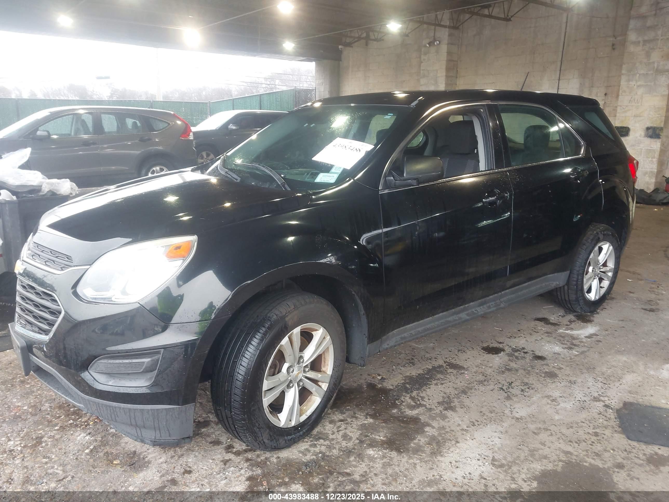 CHEVROLET EQUINOX image 2