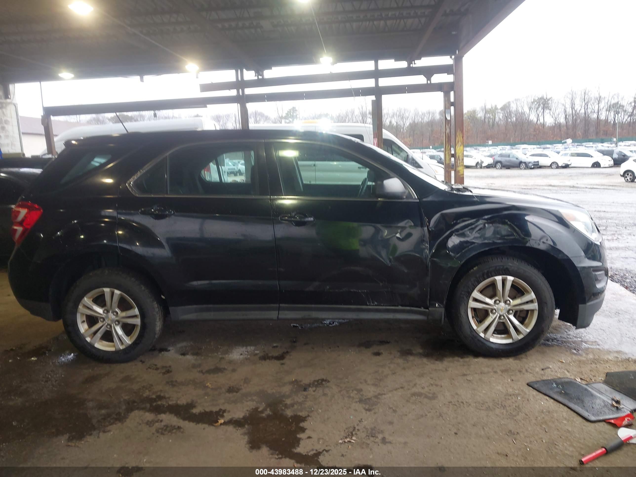 CHEVROLET EQUINOX image 6