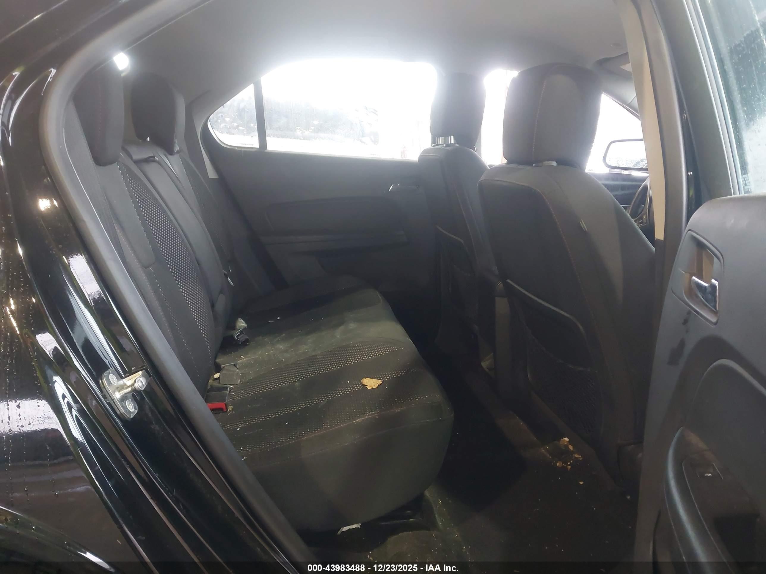 CHEVROLET EQUINOX image 8