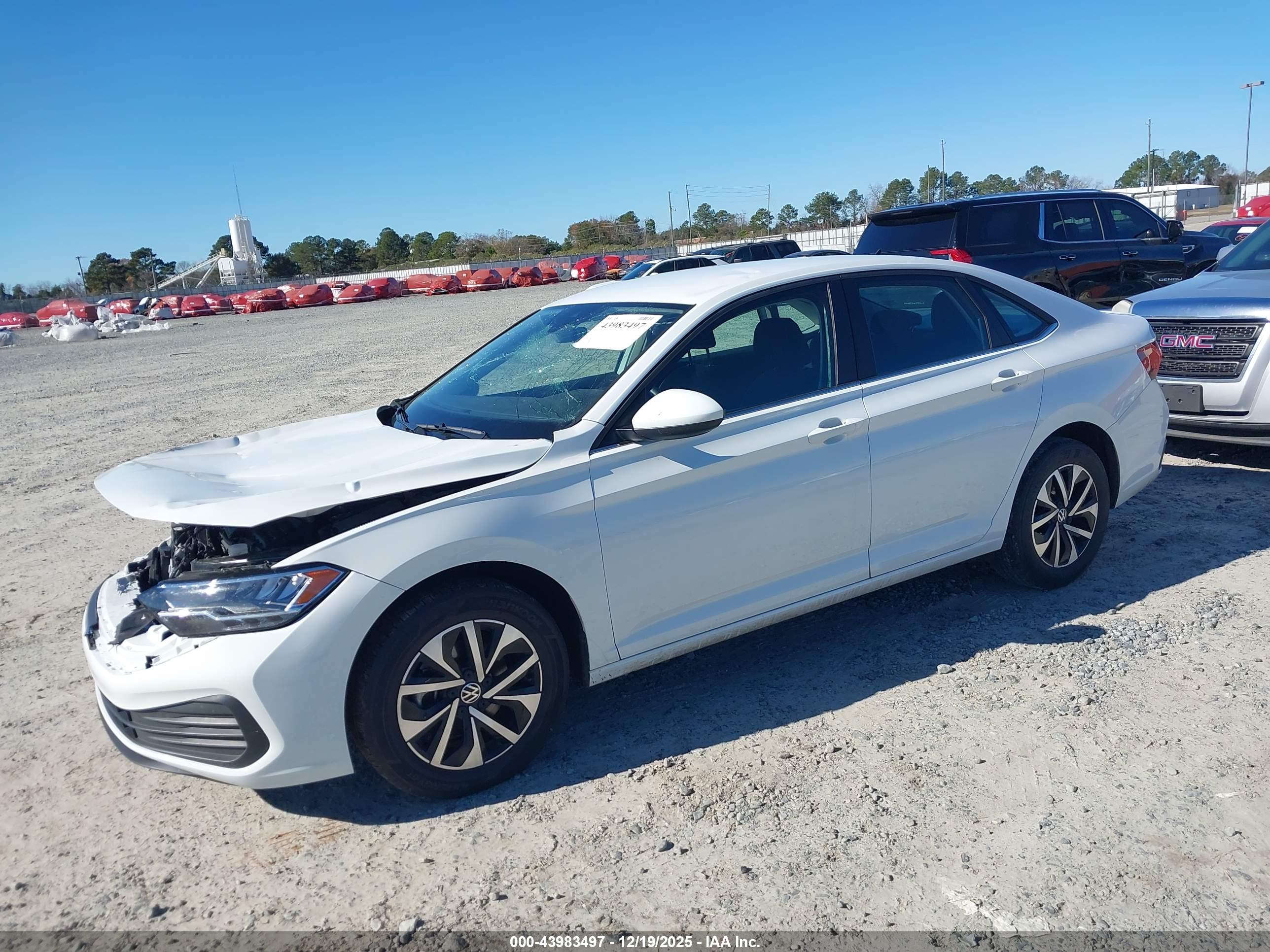 VOLKSWAGEN JETTA image 2