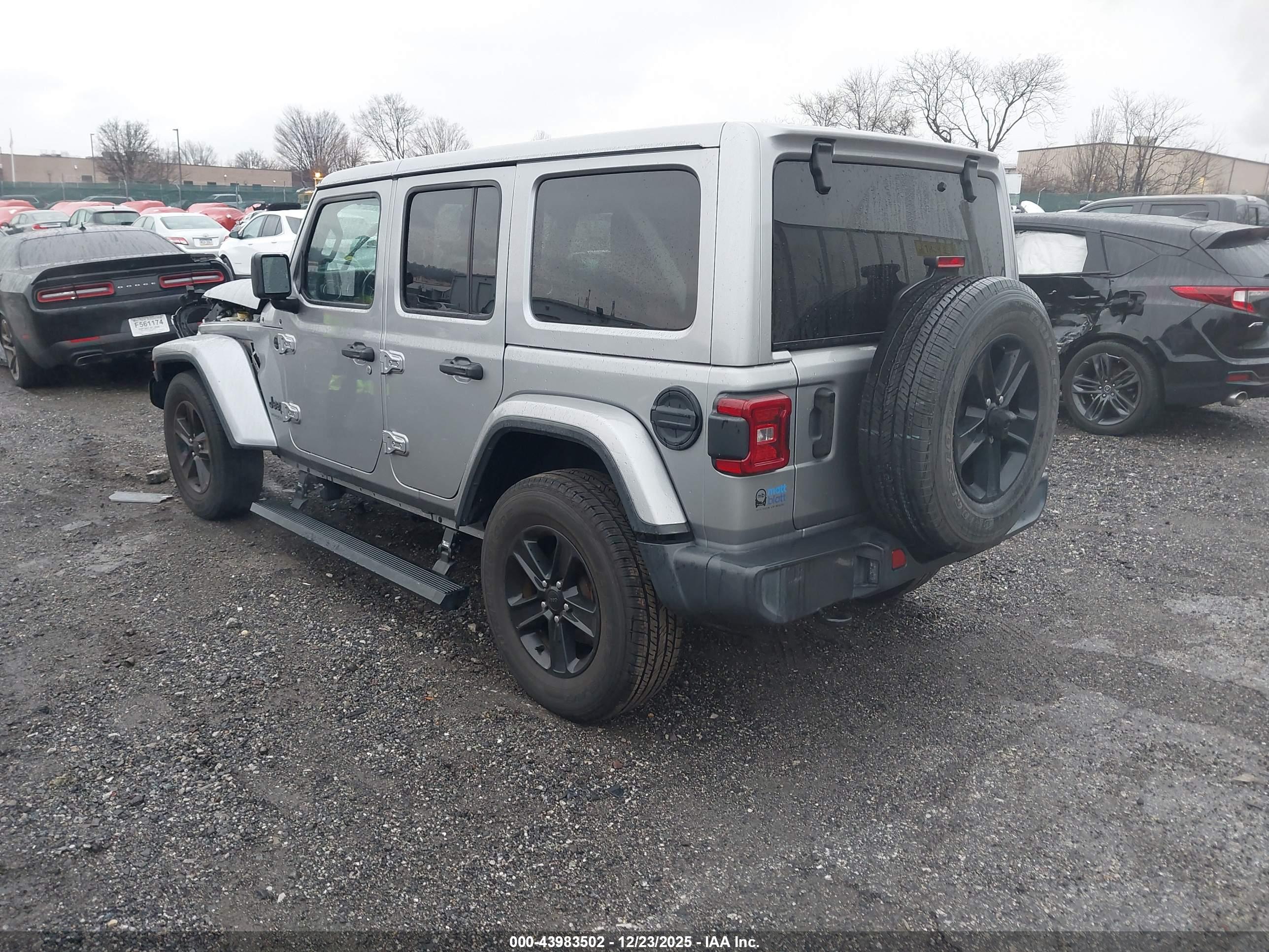 JEEP WRANGLER image 3