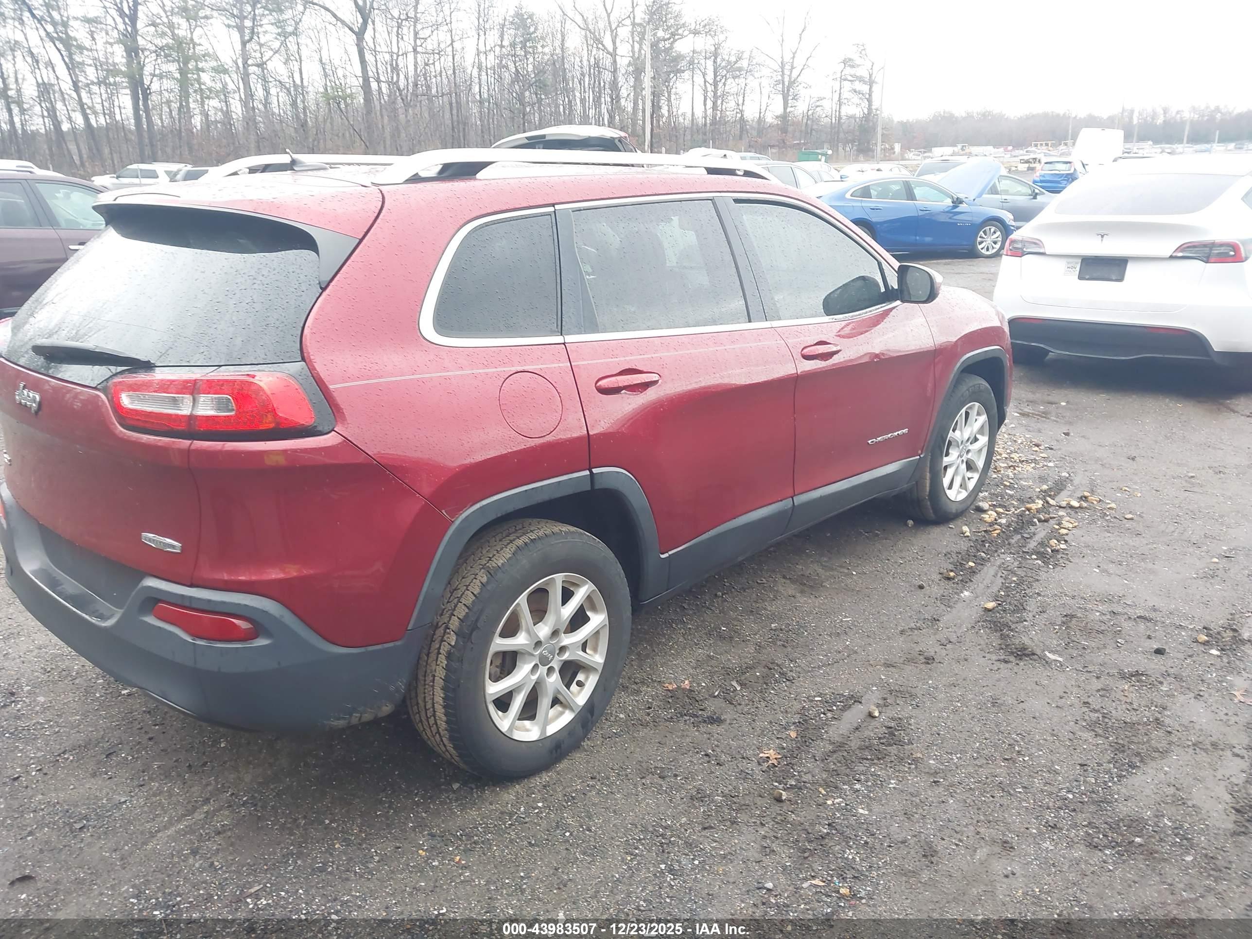JEEP CHEROKEE image 4