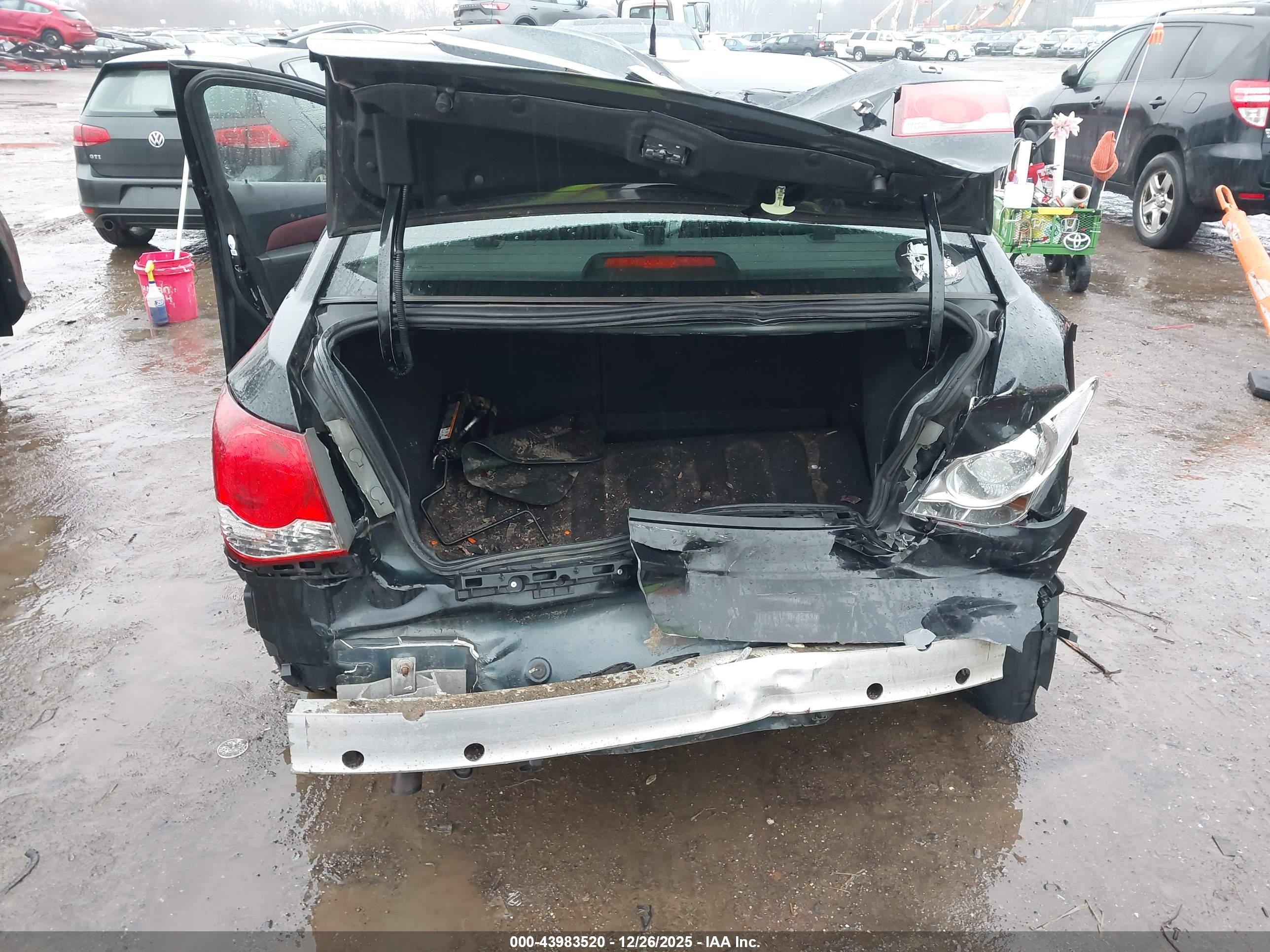 CHEVROLET CRUZE image 6
