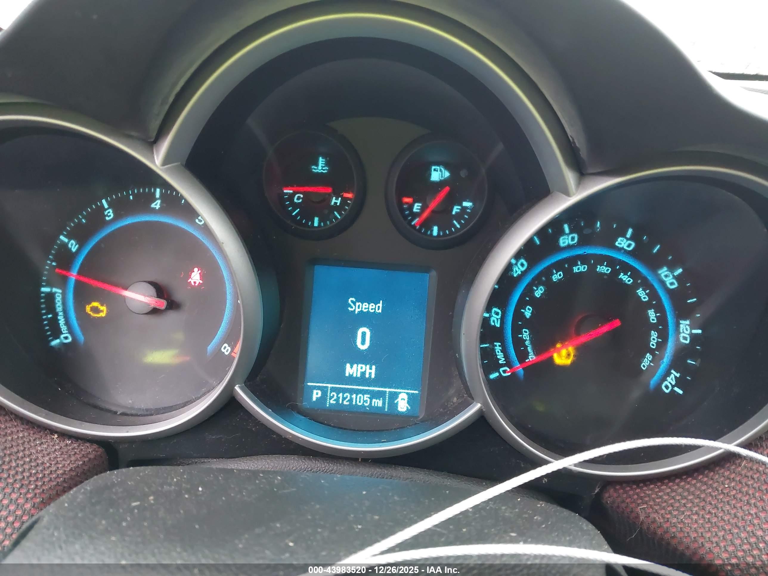 CHEVROLET CRUZE image 7