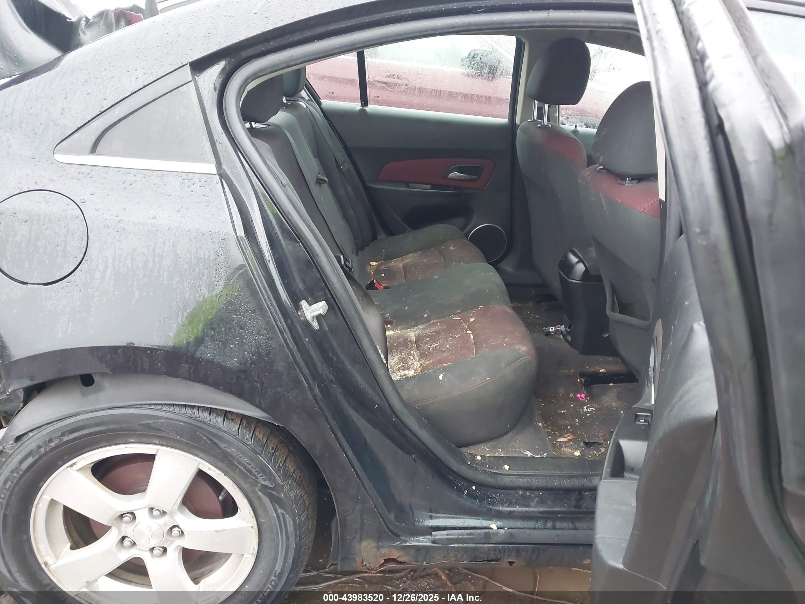CHEVROLET CRUZE image 8