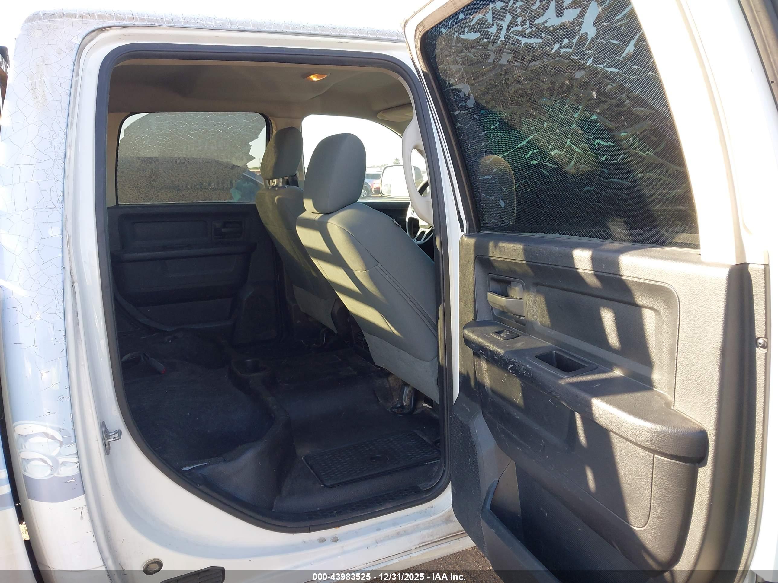 RAM 2500 image 8