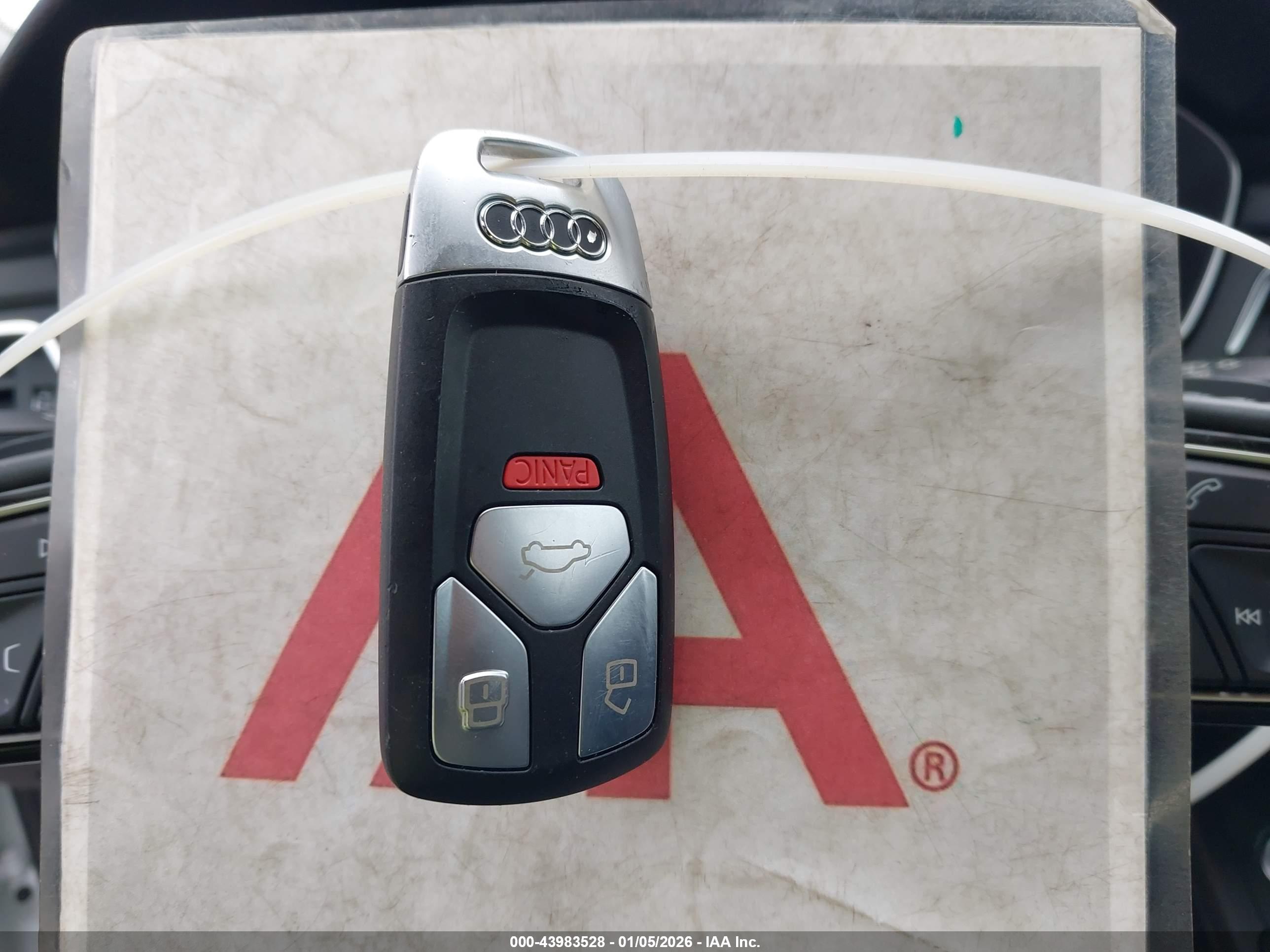 AUDI A4 image 11