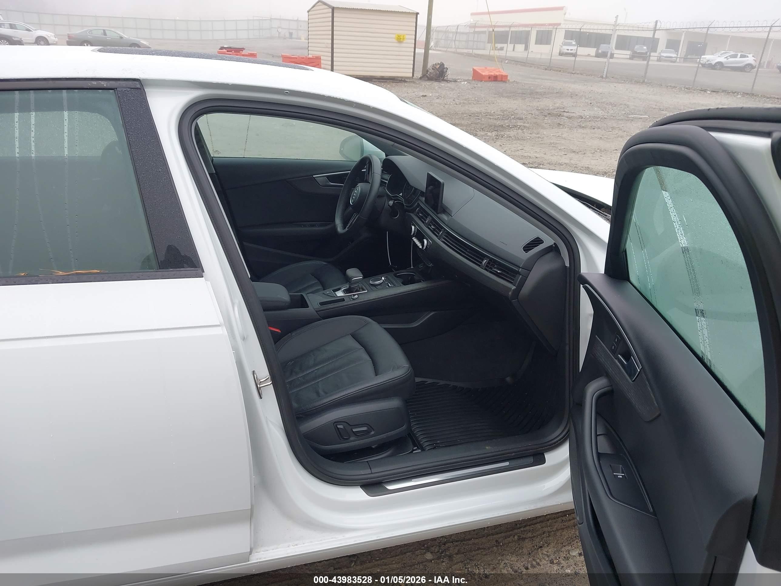 AUDI A4 image 5