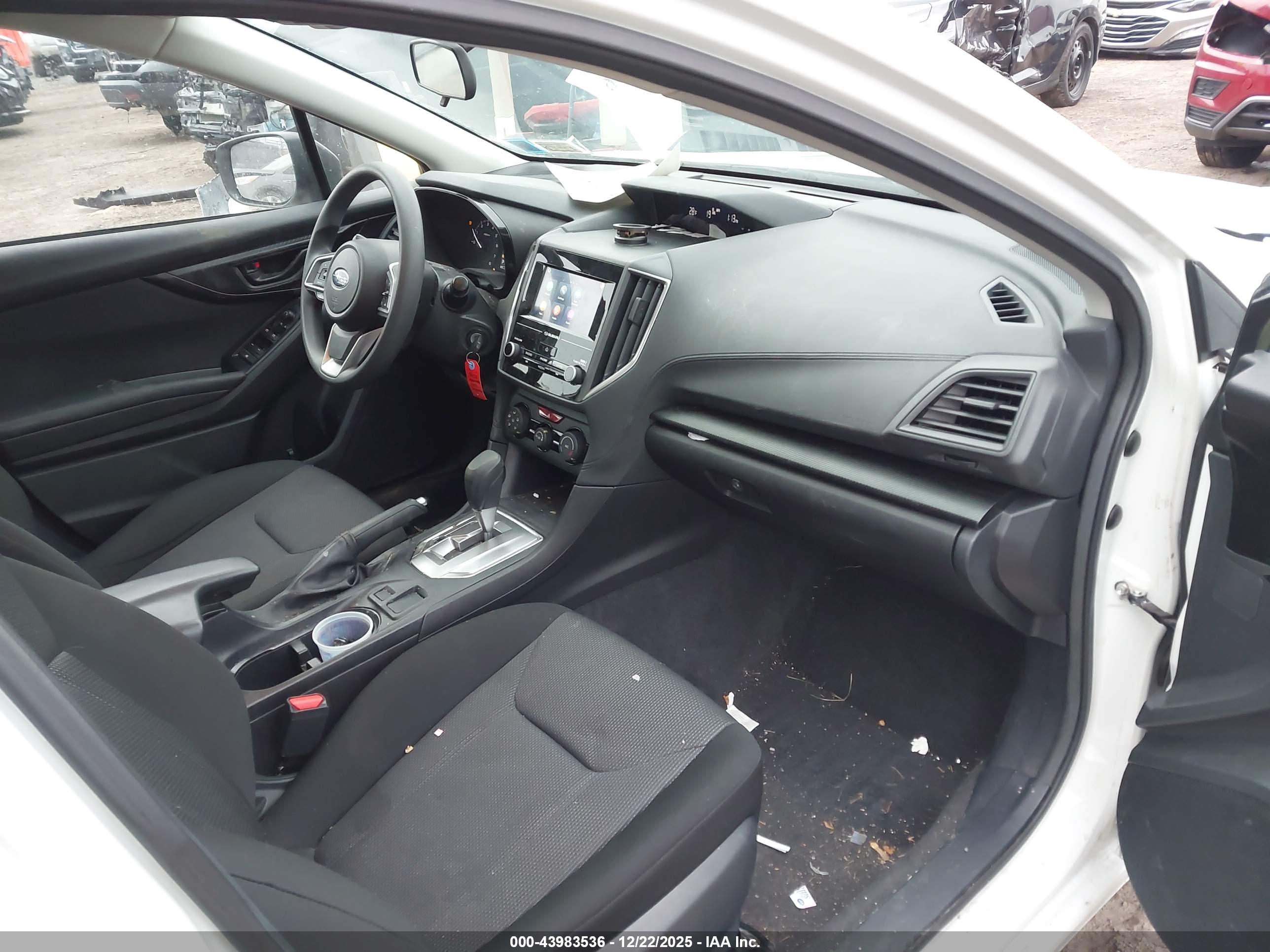 SUBARU IMPREZA image 5