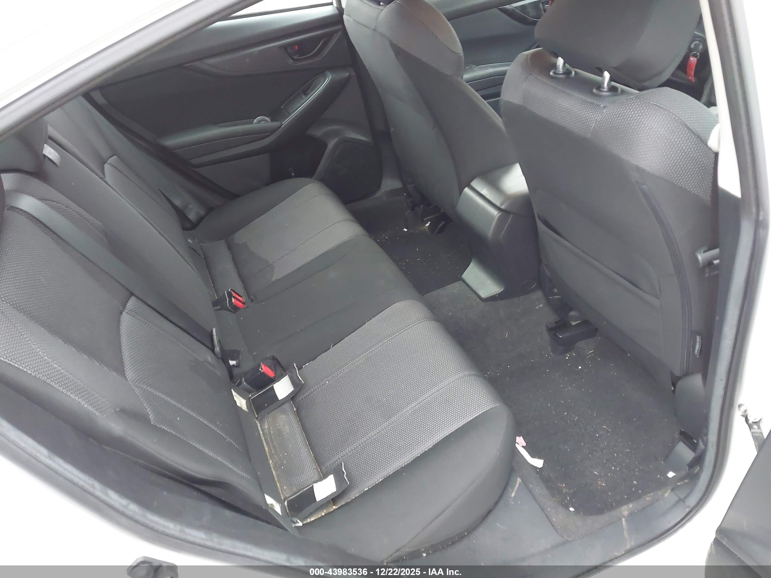 SUBARU IMPREZA image 8