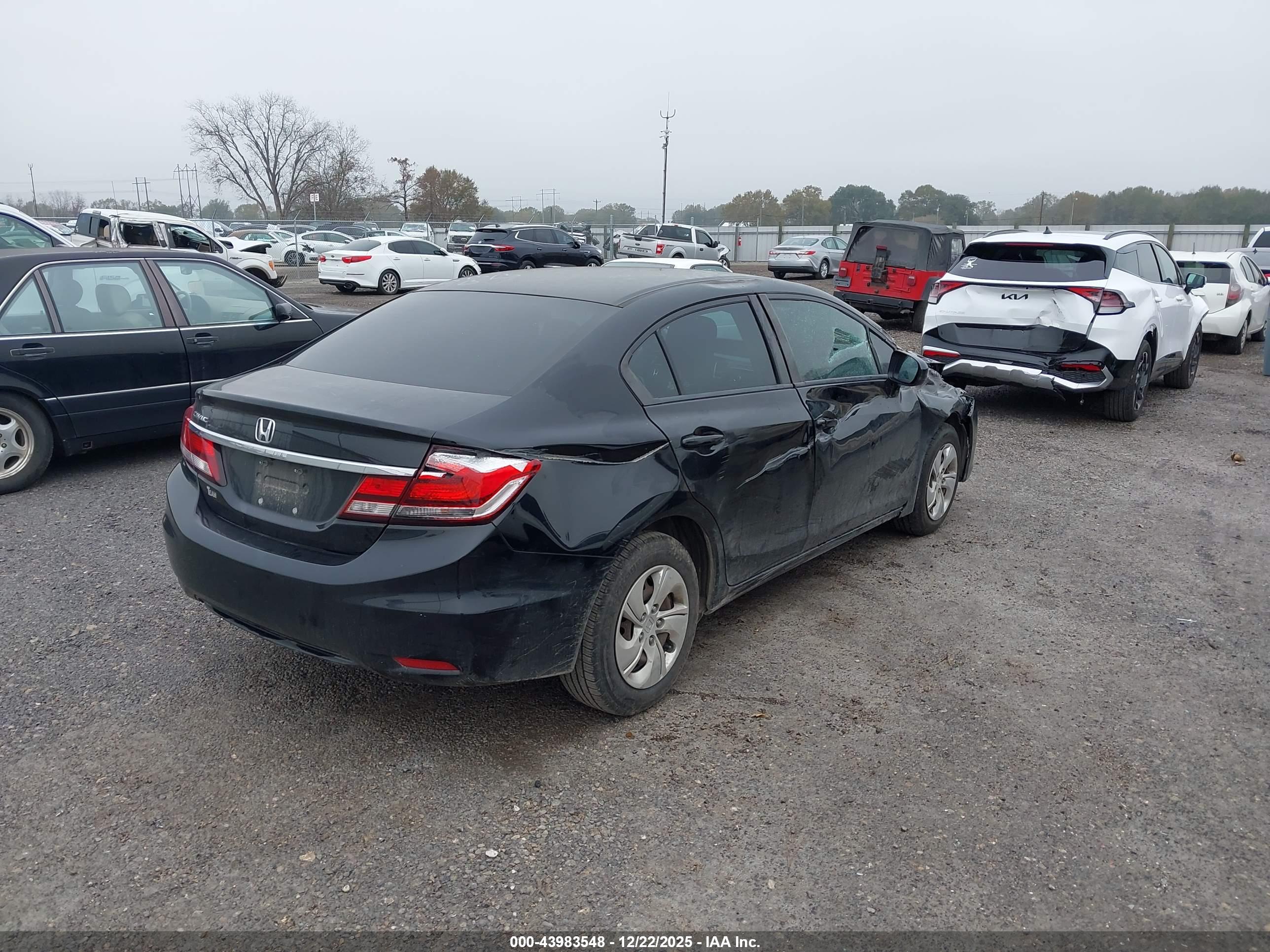 HONDA CIVIC image 4