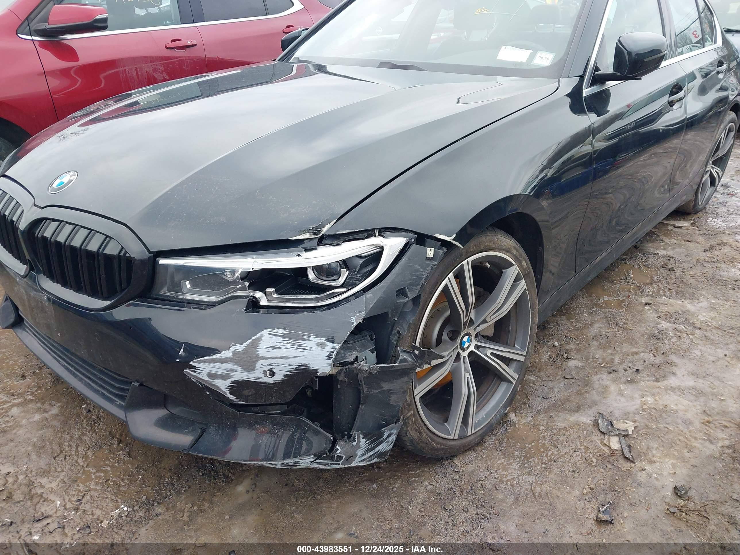 BMW 330I image 6