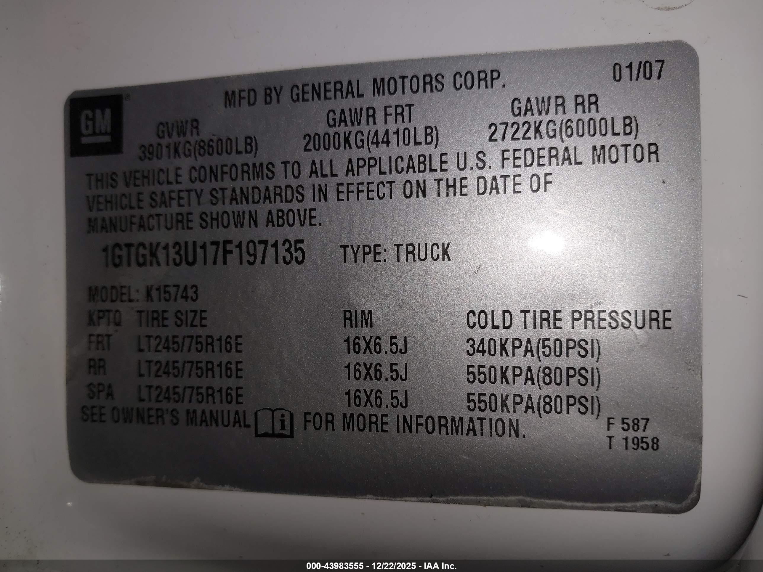 GMC SIERRA image 9