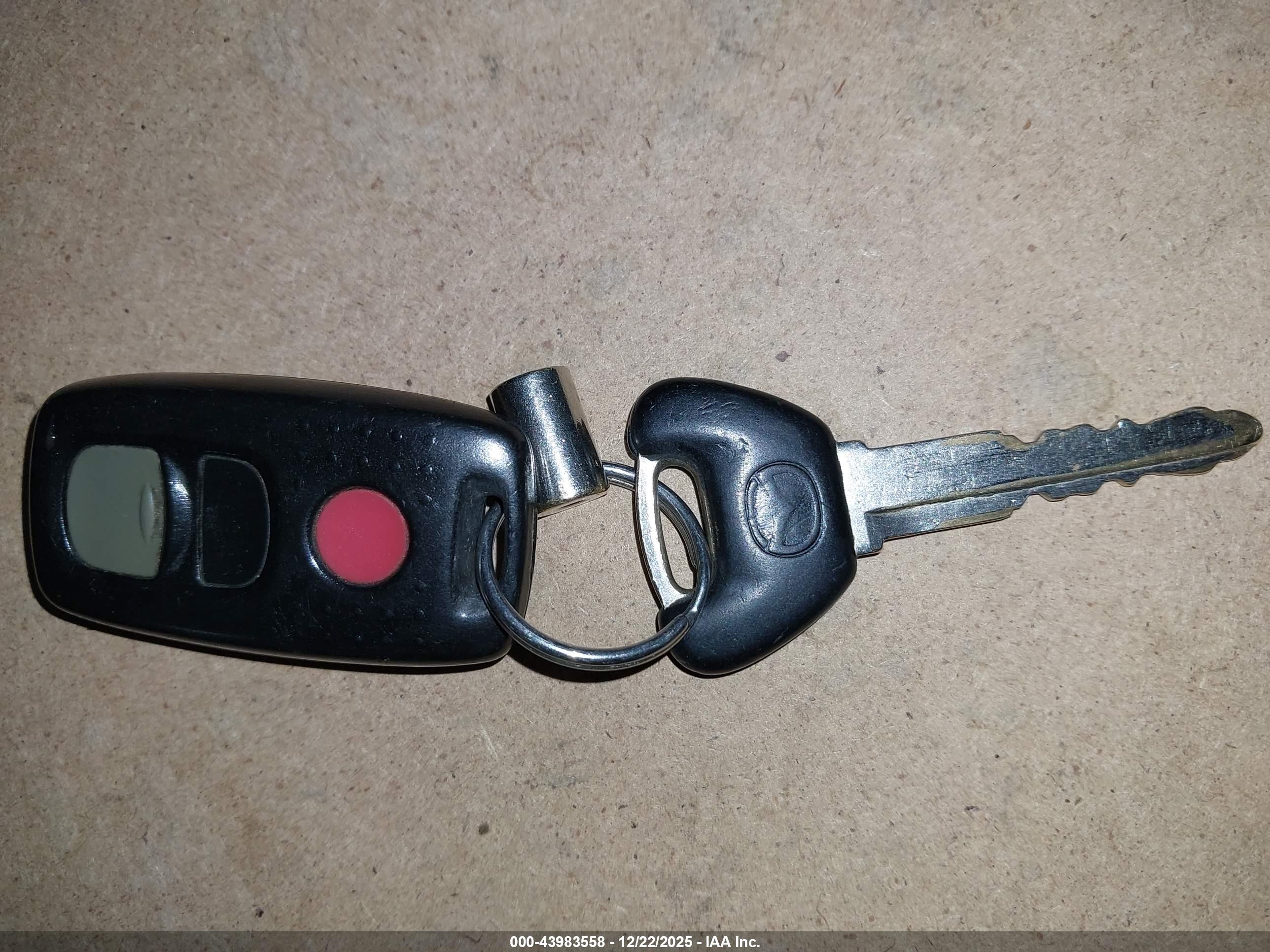 MAZDA MPV image 11