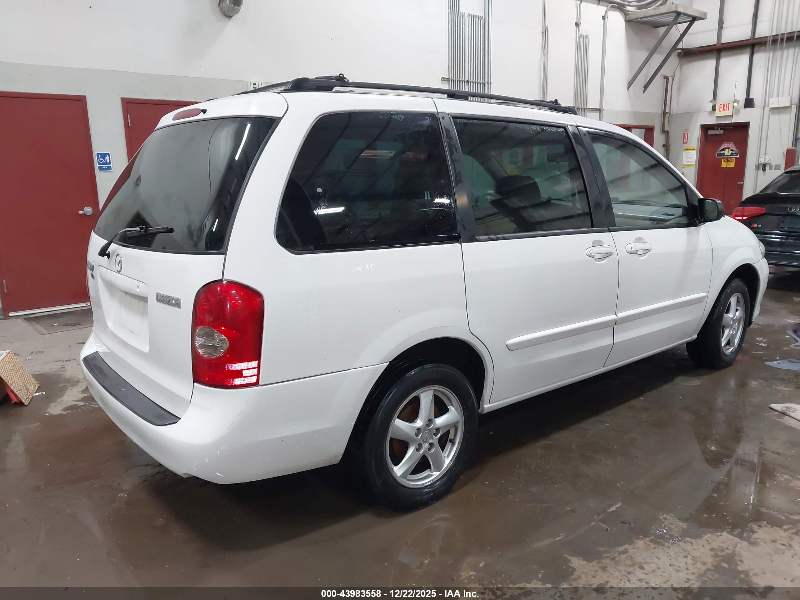 MAZDA MPV image 4