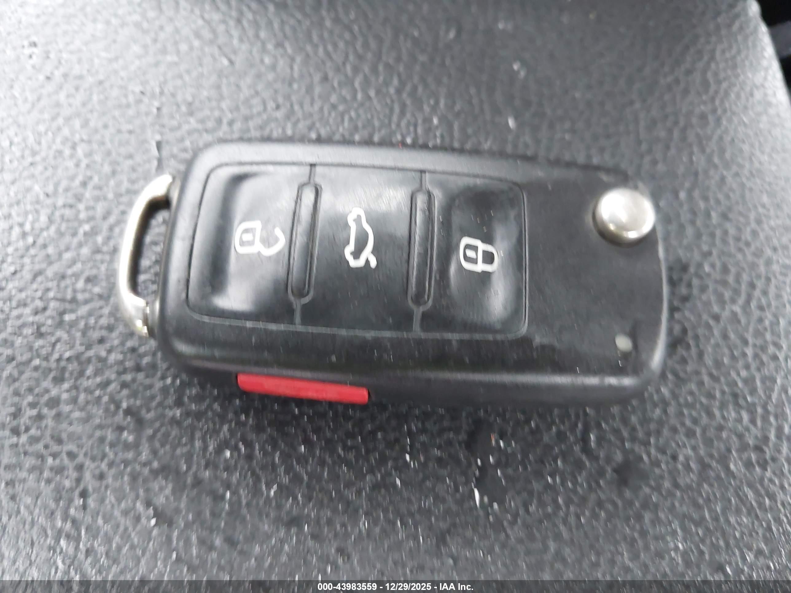 VOLKSWAGEN JETTA image 11