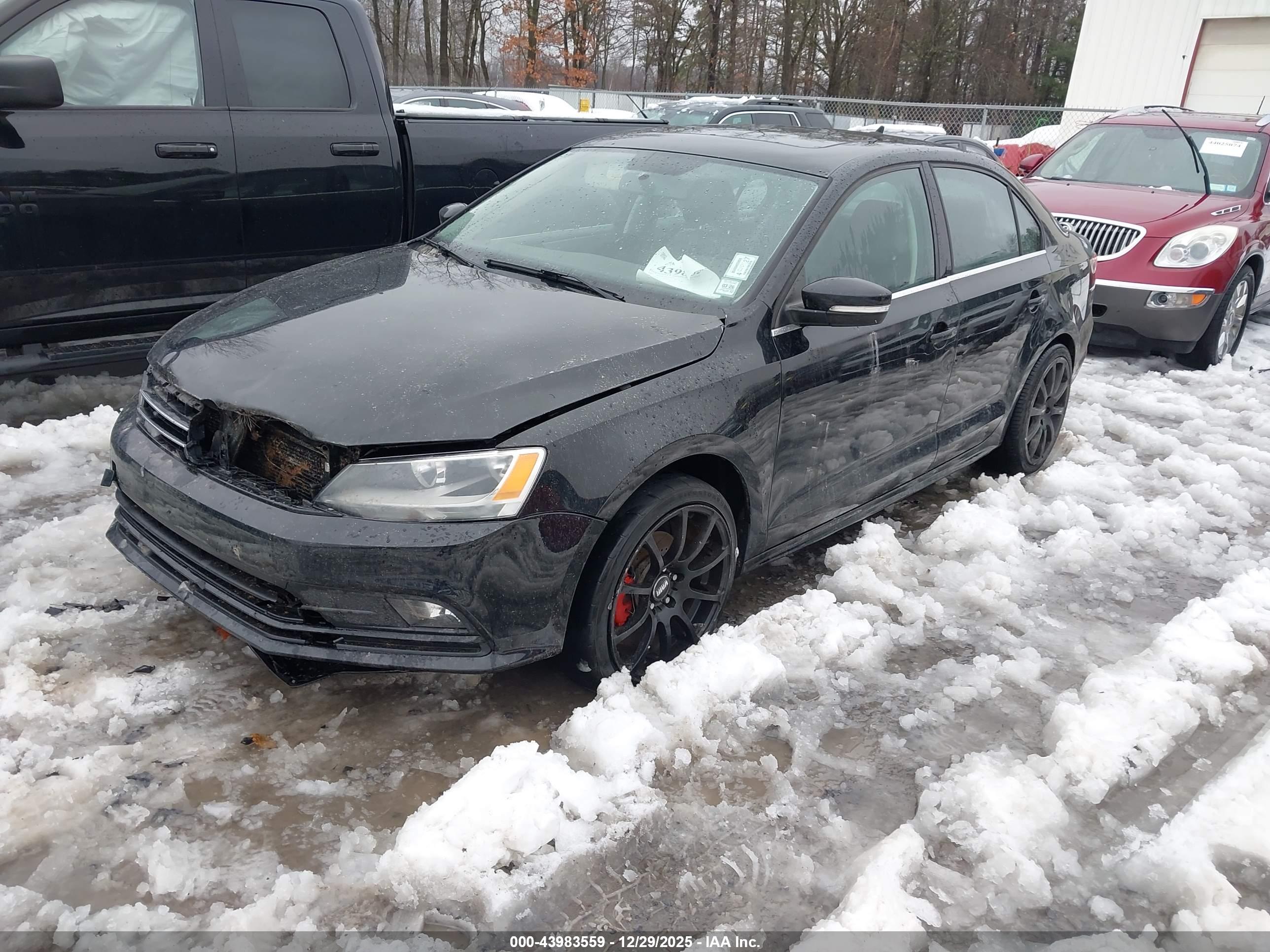 VOLKSWAGEN JETTA image 2