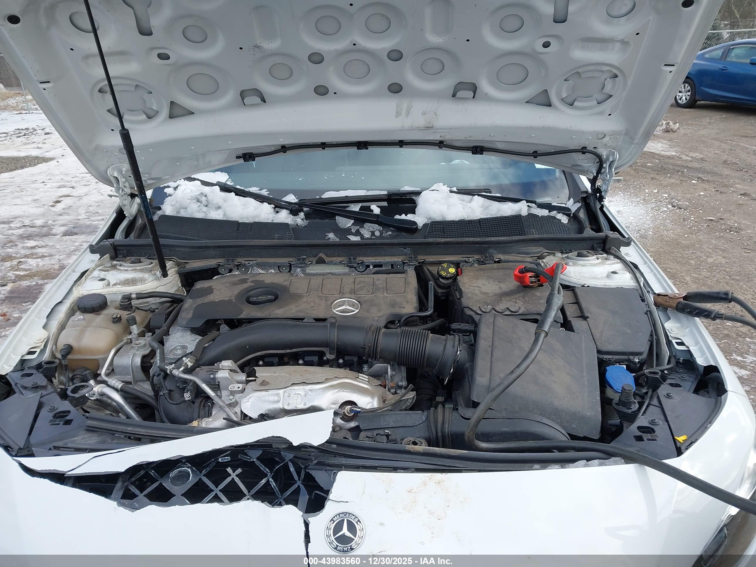 MERCEDES-BENZ A image 10