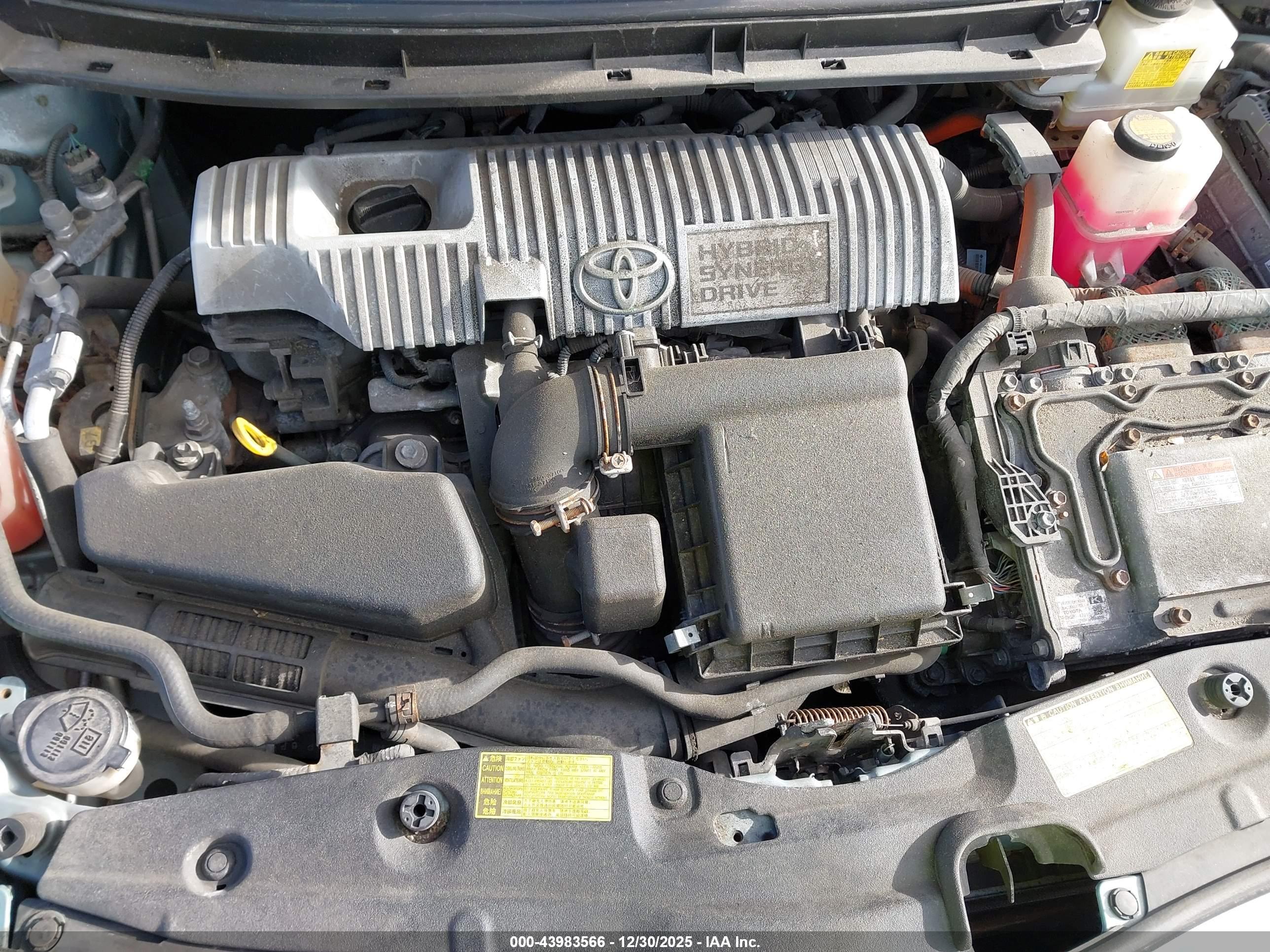 TOYOTA PRIUS image 10