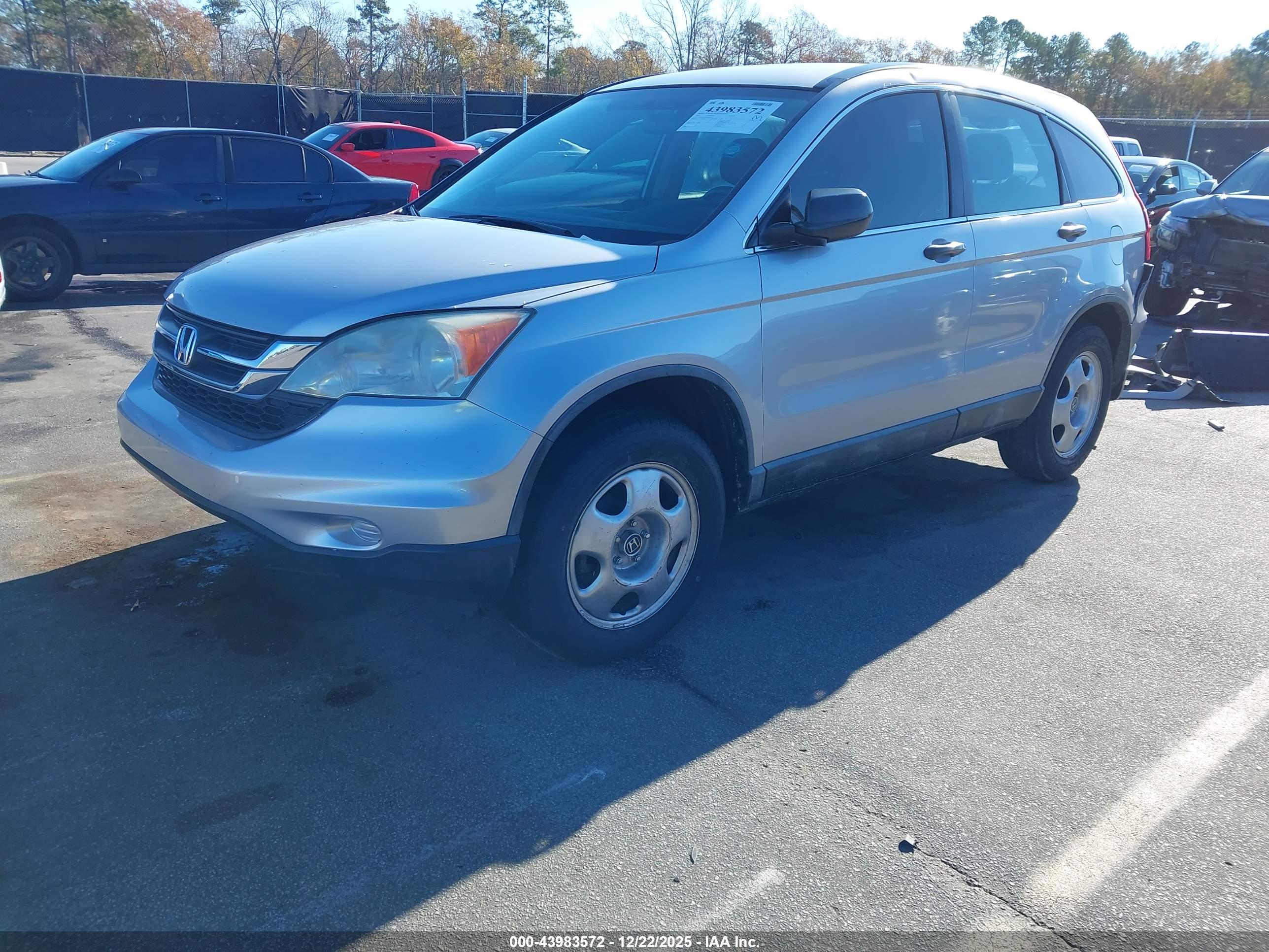HONDA CR-V image 2