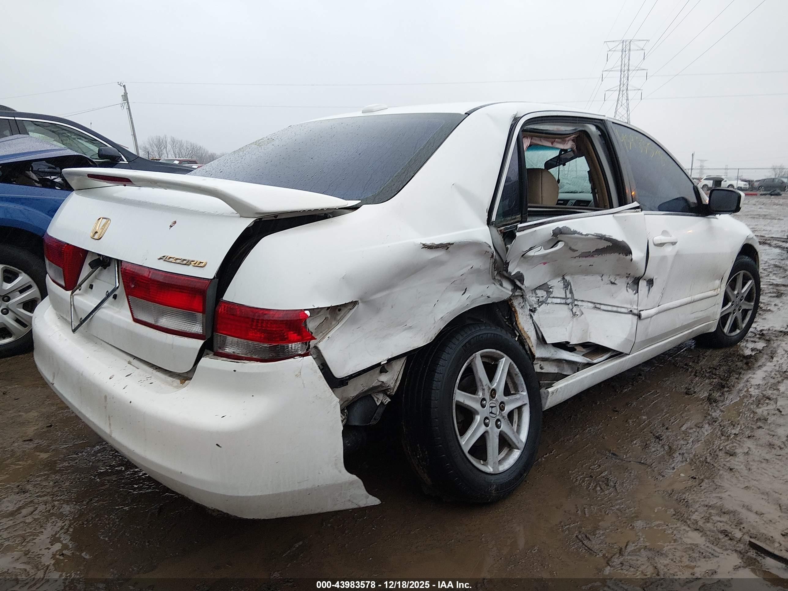 HONDA ACCORD image 4