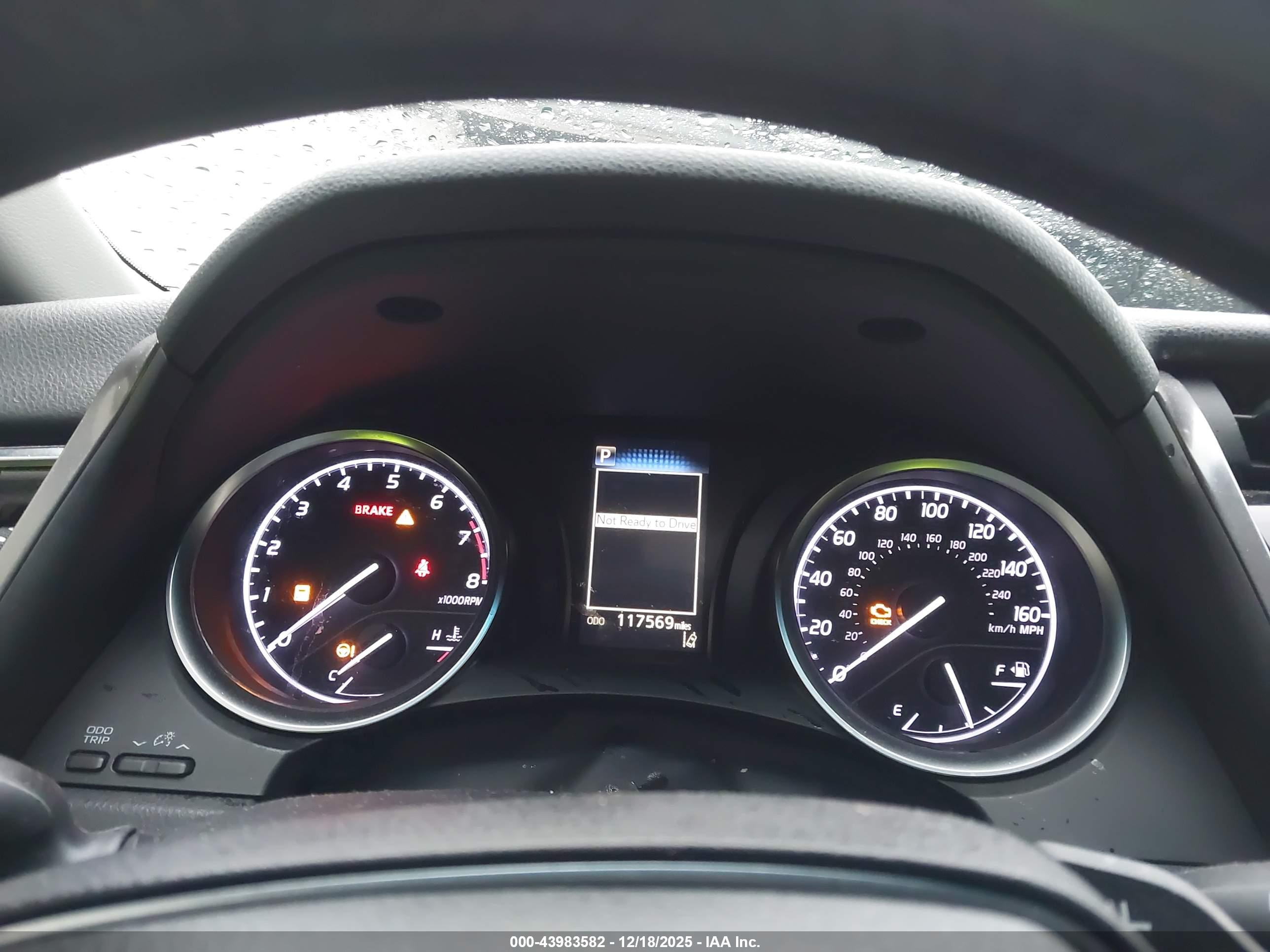 TOYOTA CAMRY image 7