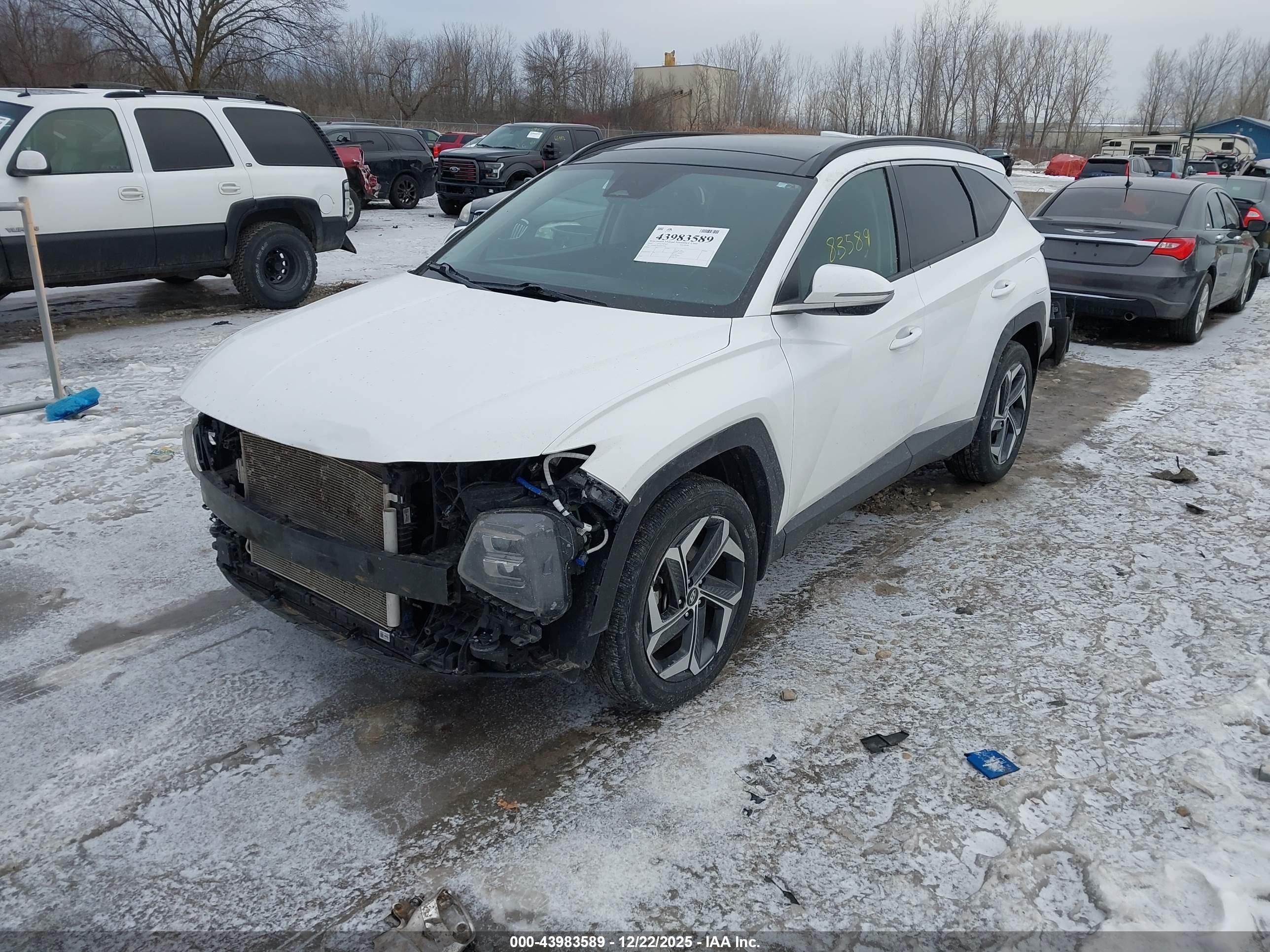 HYUNDAI TUCSON image 2