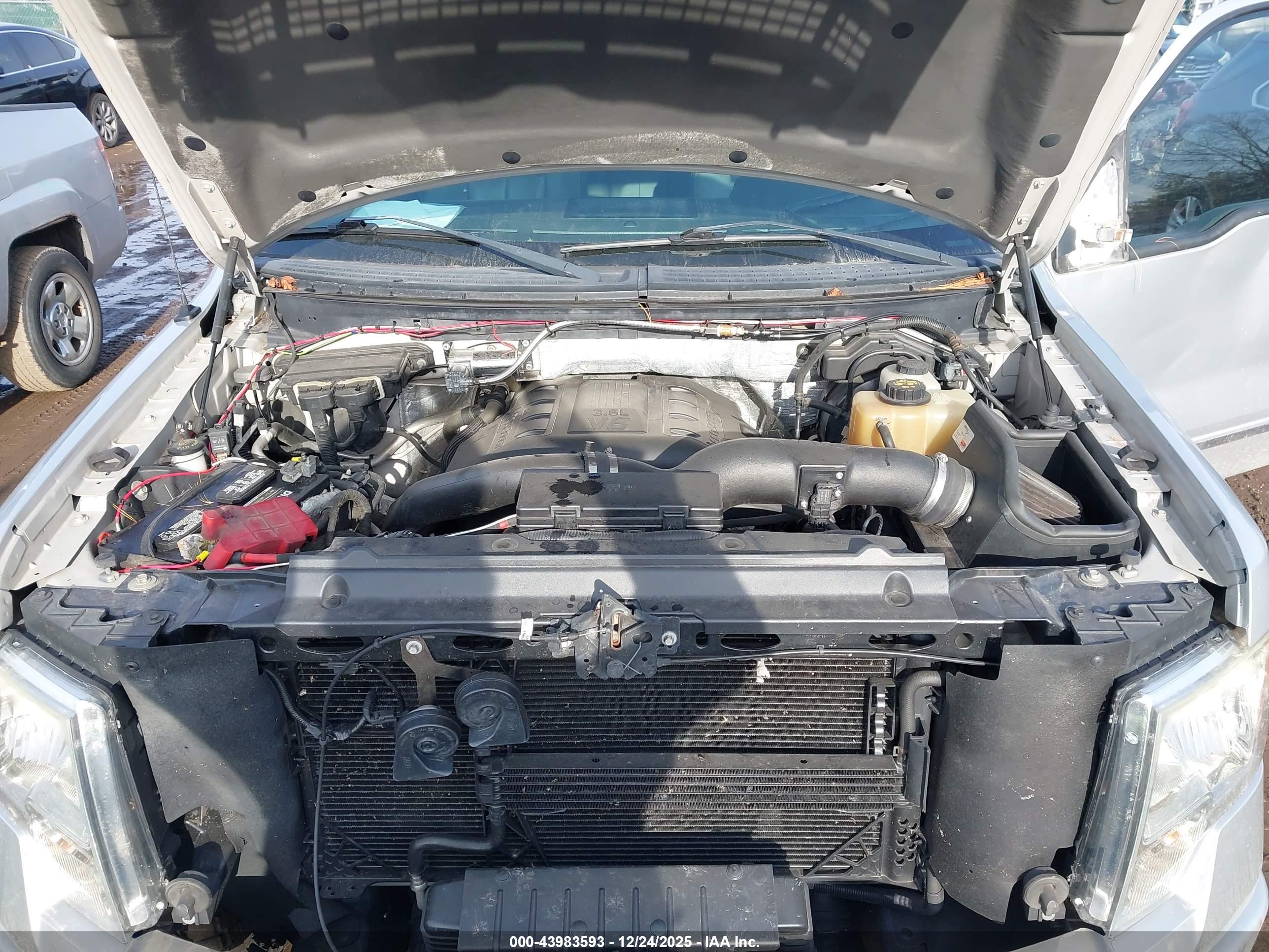 FORD F-150 image 10