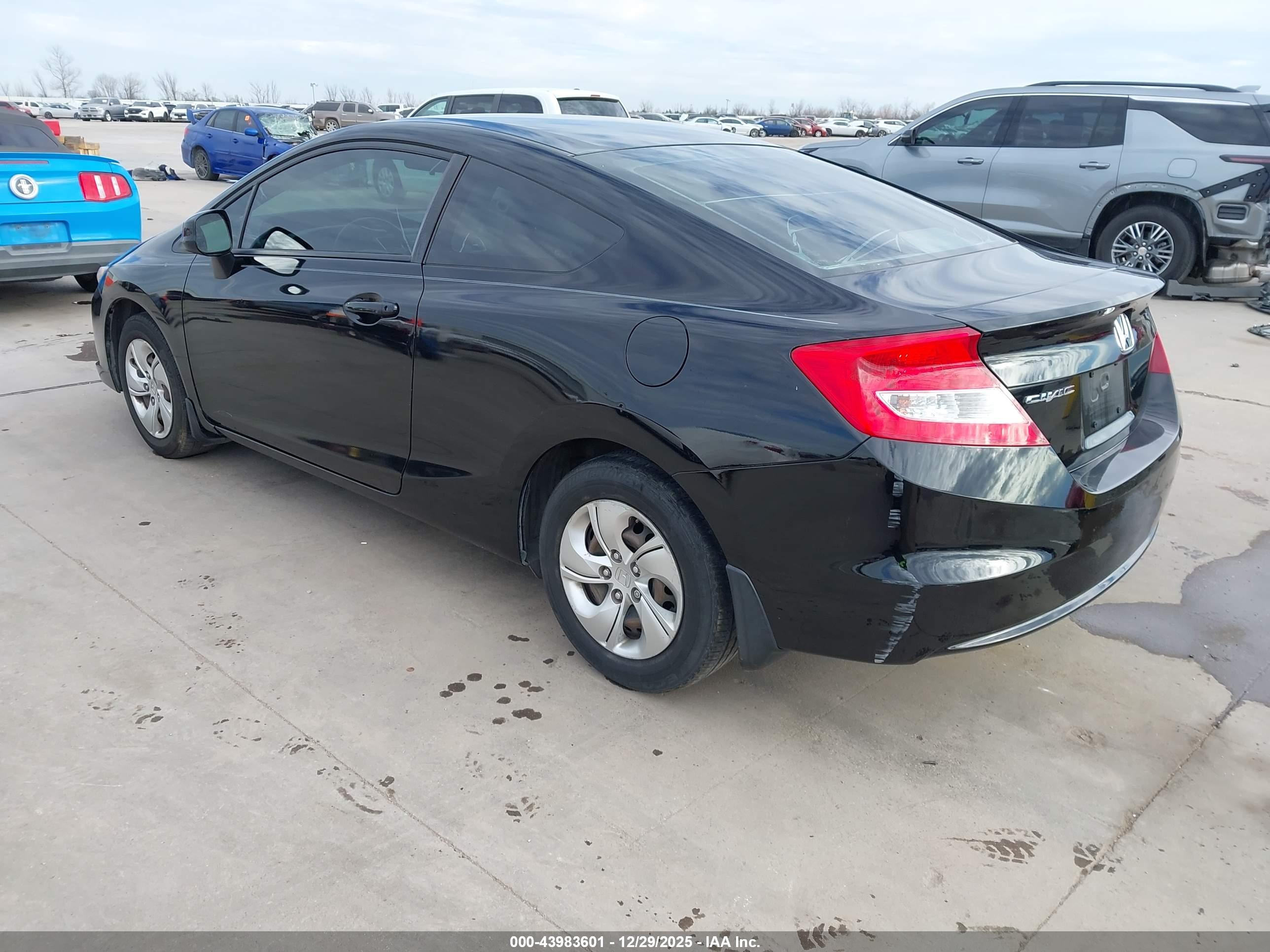 HONDA CIVIC image 3