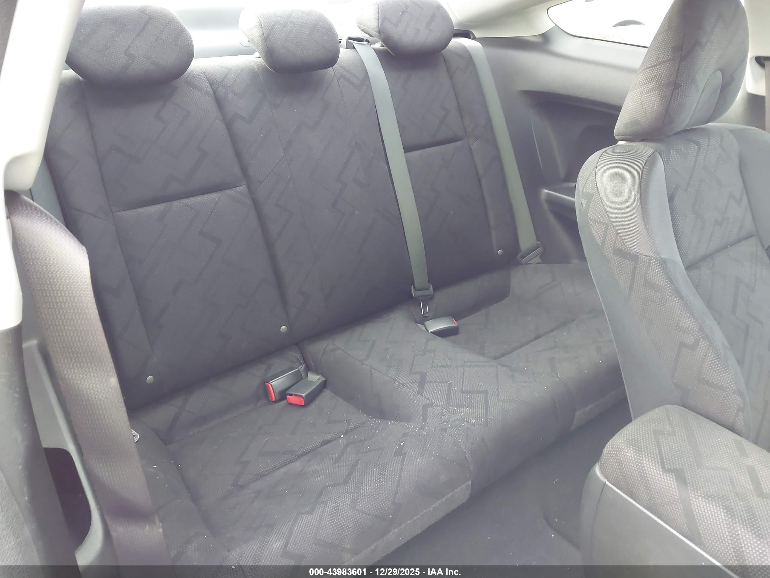 HONDA CIVIC image 8