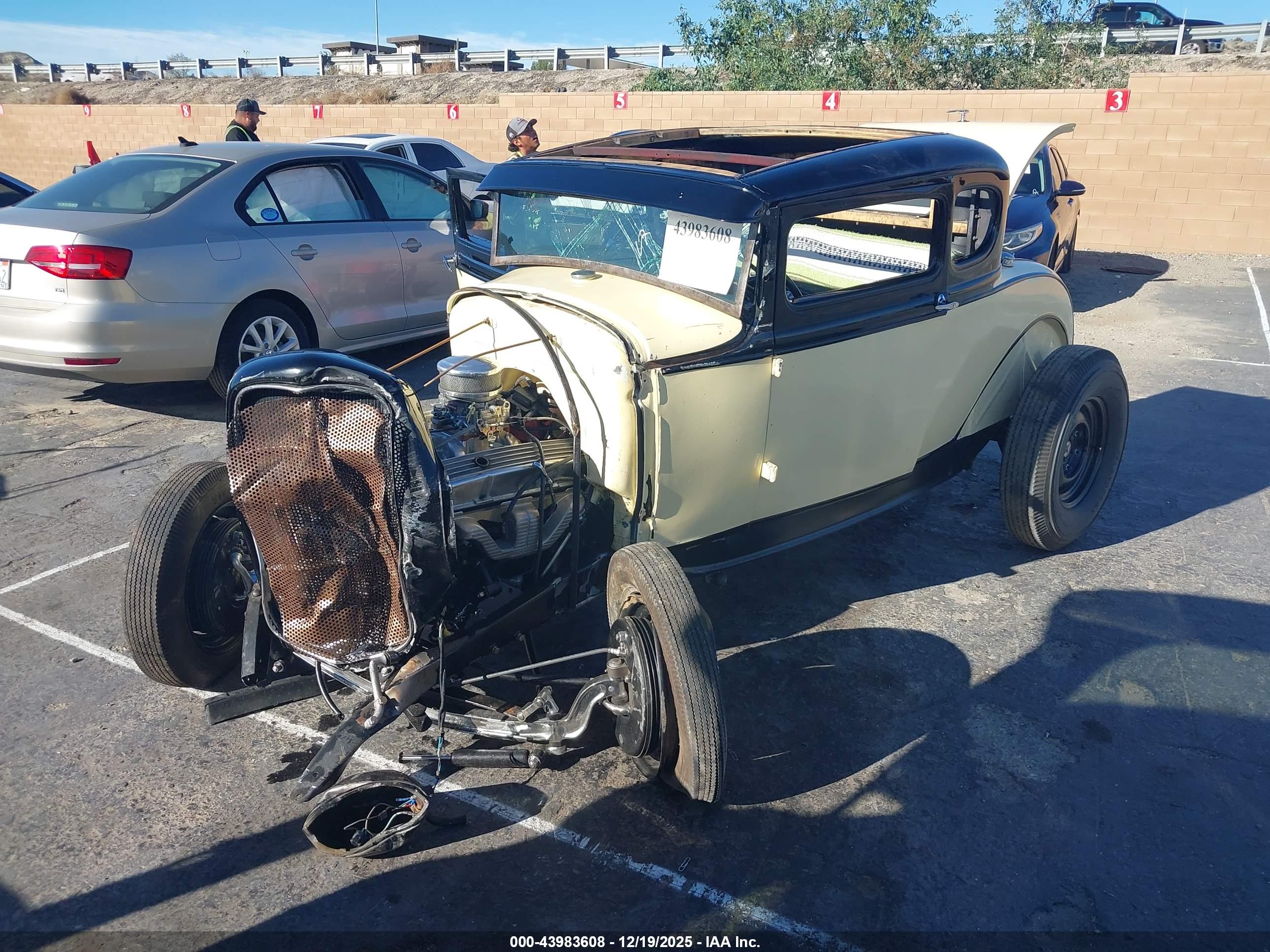 FORD 2 image 2