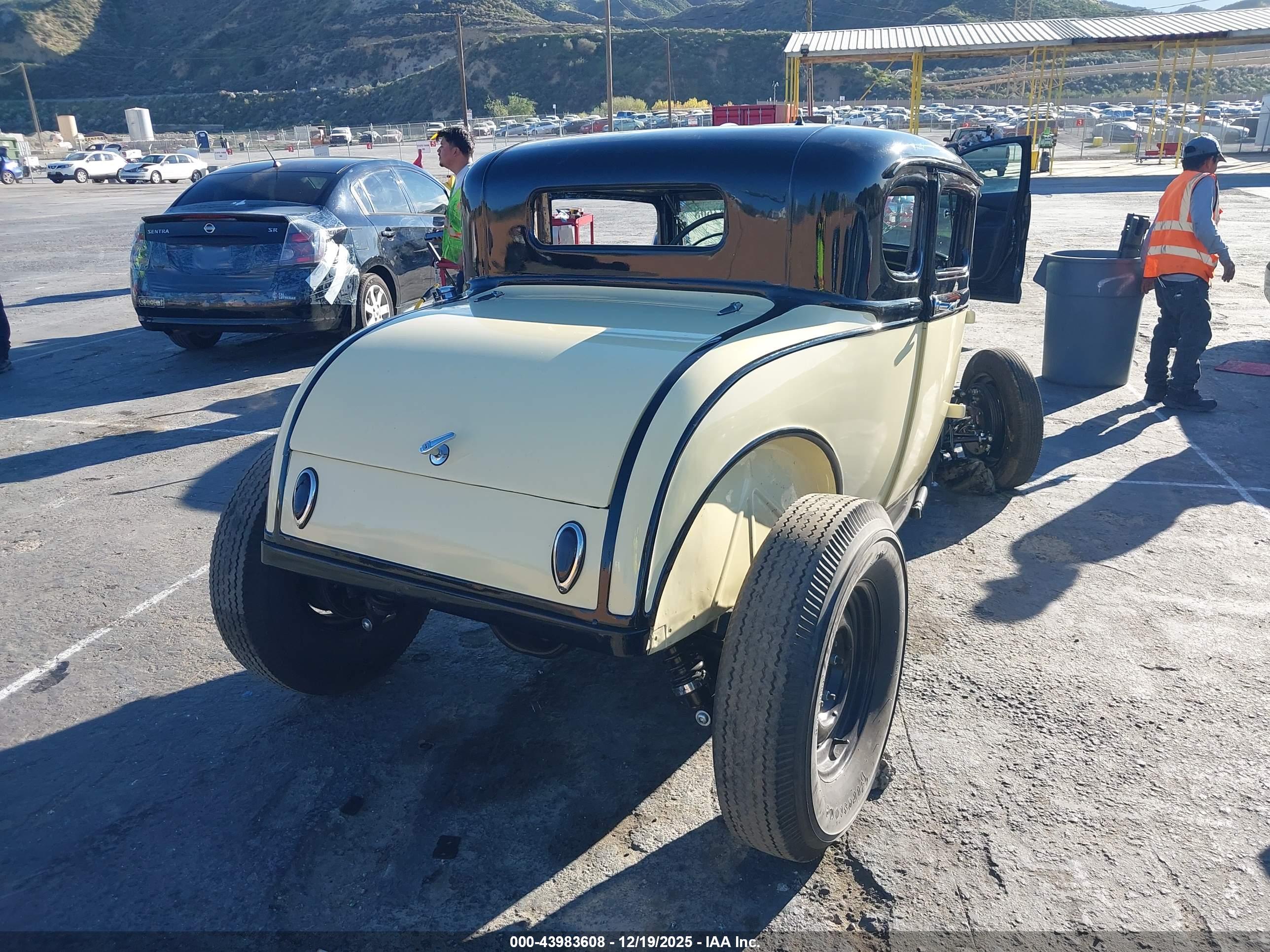 FORD 2 image 4