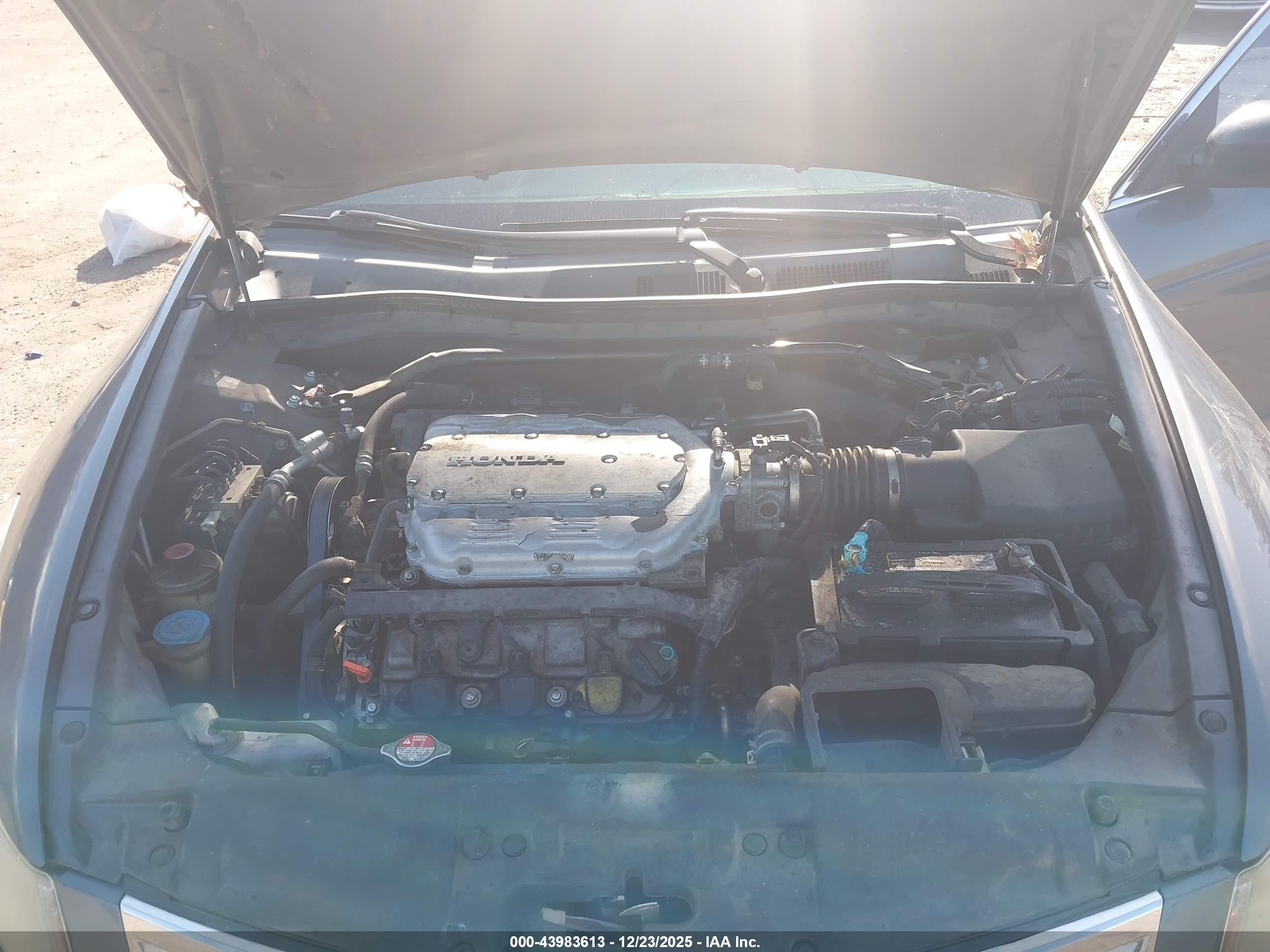 HONDA ACCORD image 10