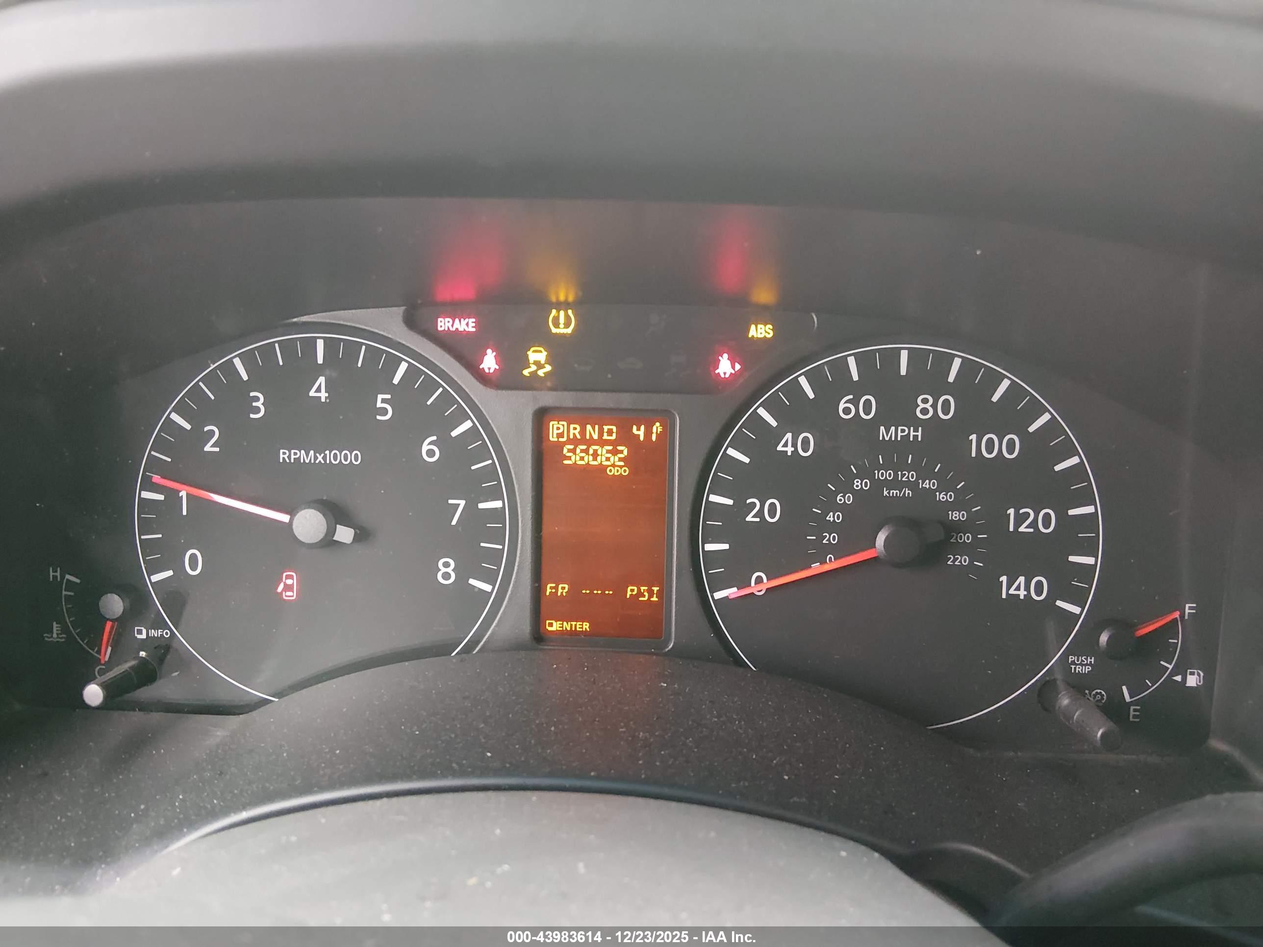 NISSAN NV image 7