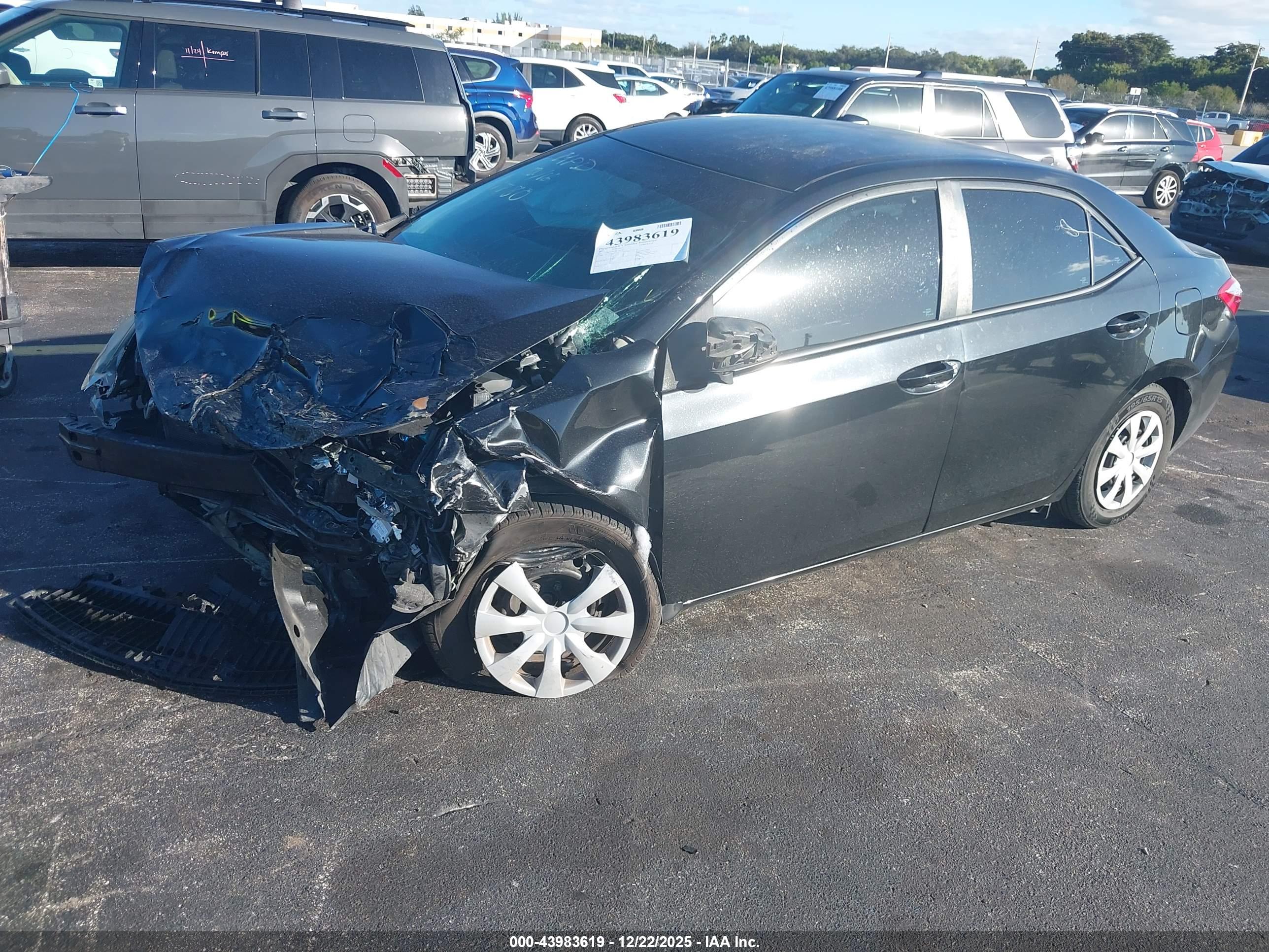 TOYOTA COROLLA image 2